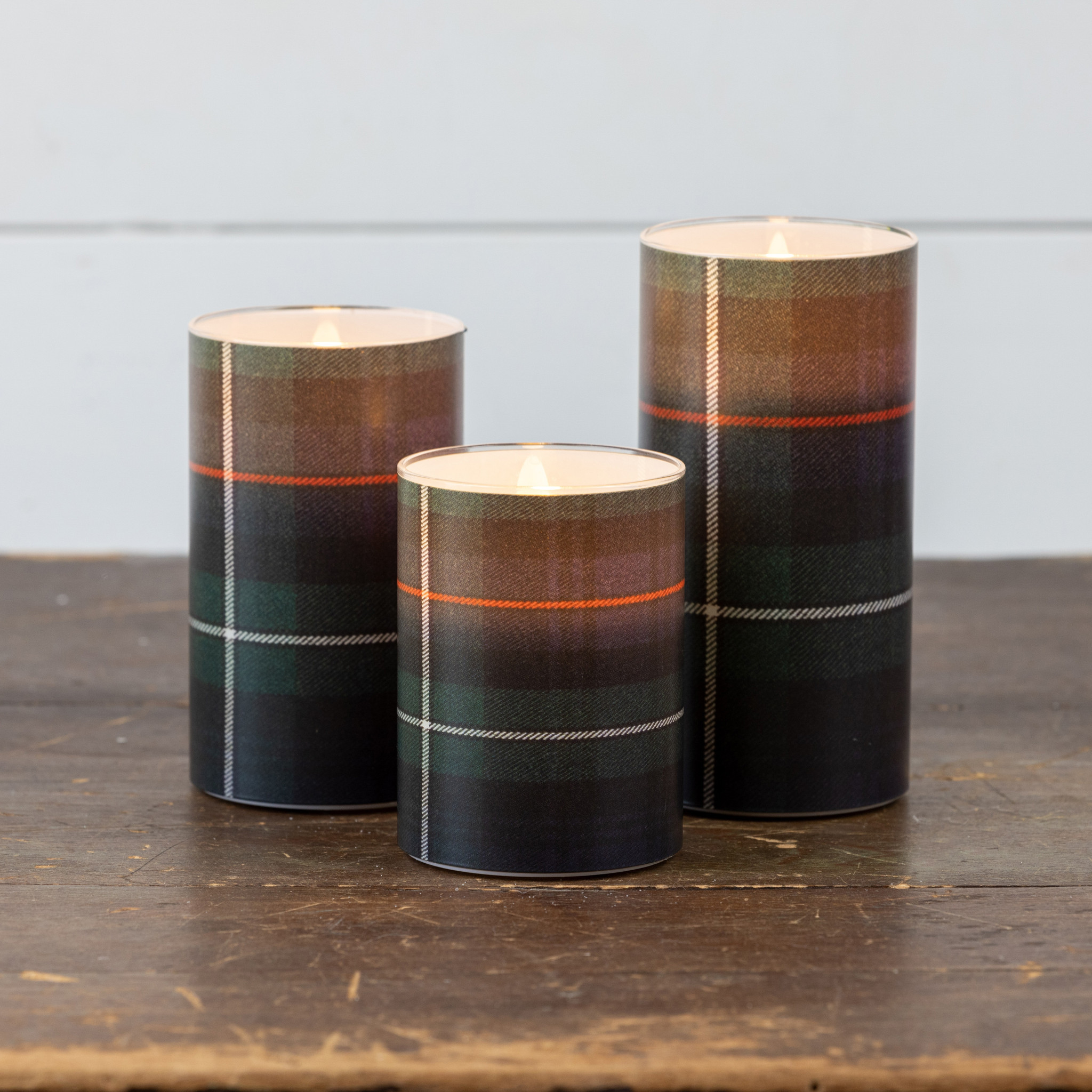 Flameless Green, Black & White Tartan Glass Candle, 5", photo 4 of 4