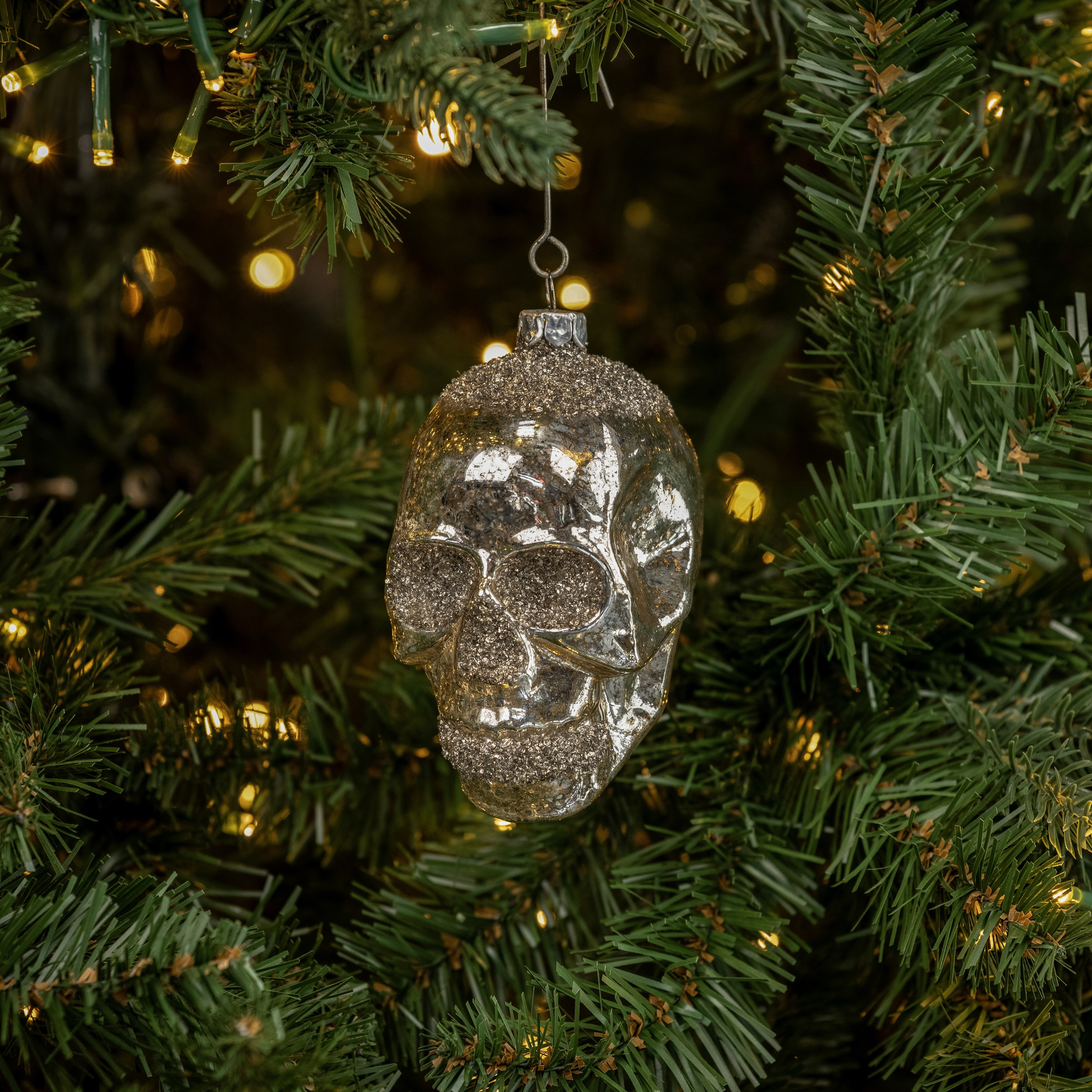 Skull Ornament