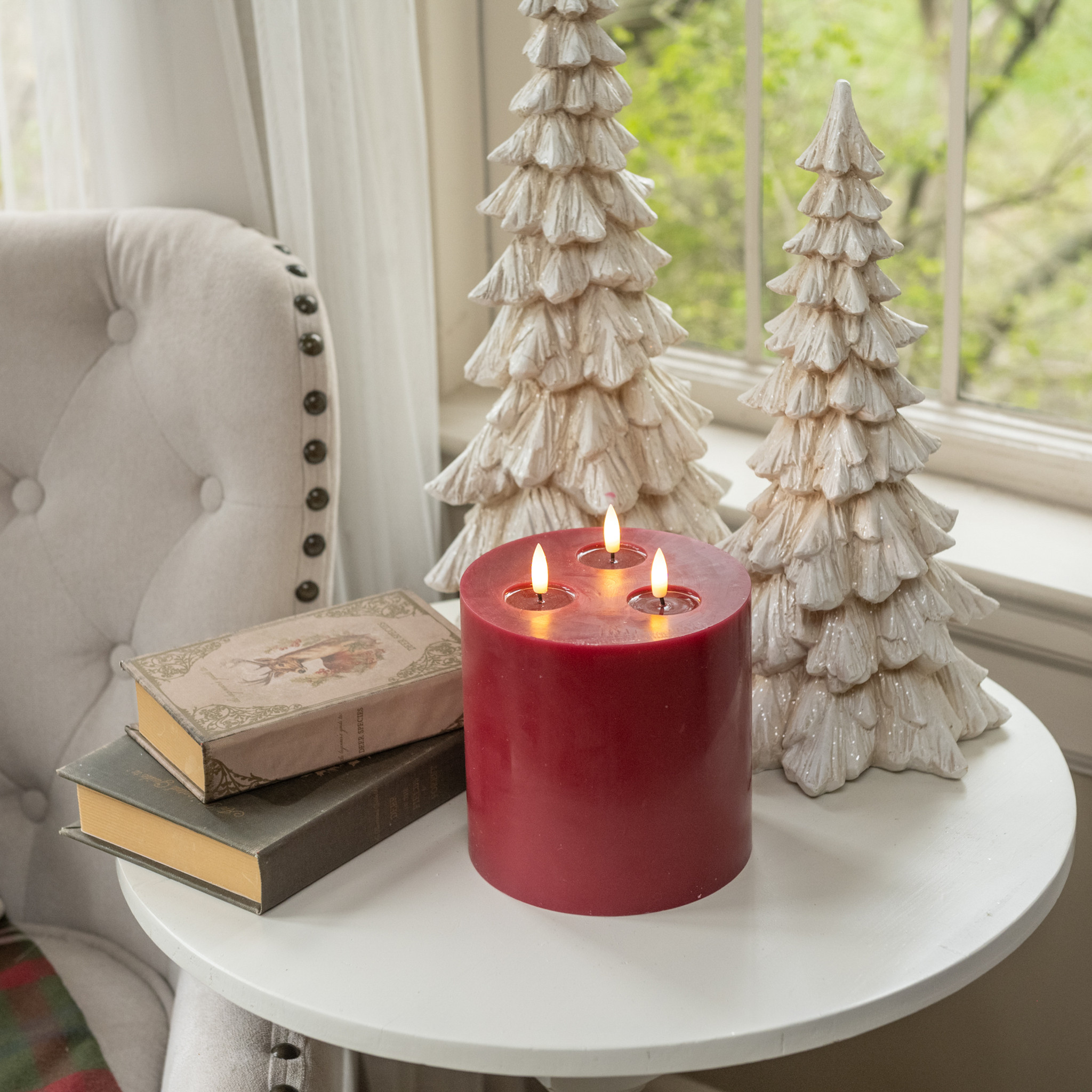 Flameless Red 3-Wick Candle, 7"