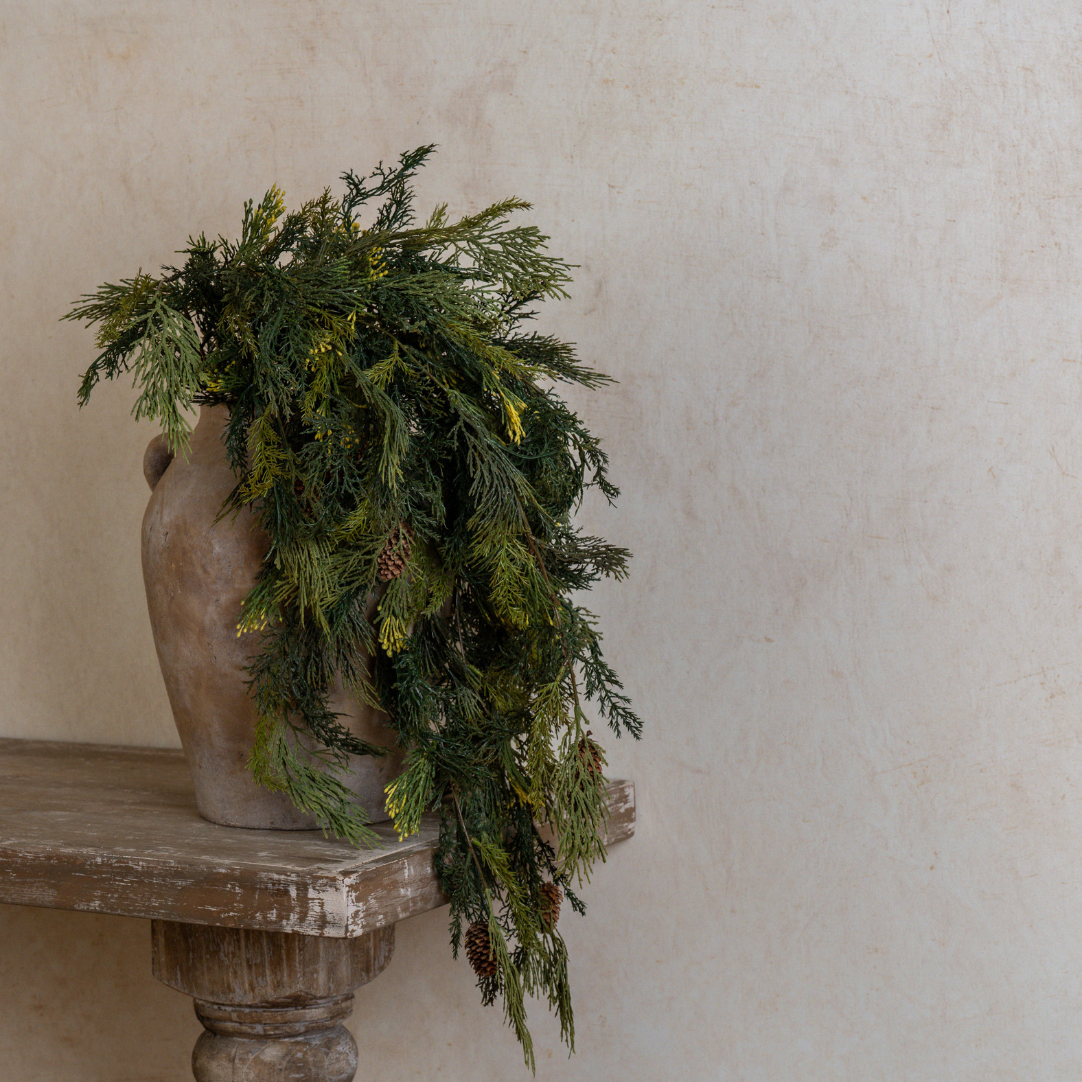 Mixed Cedar Hanging Bush with Pinecones, 34", photo 4 of 4