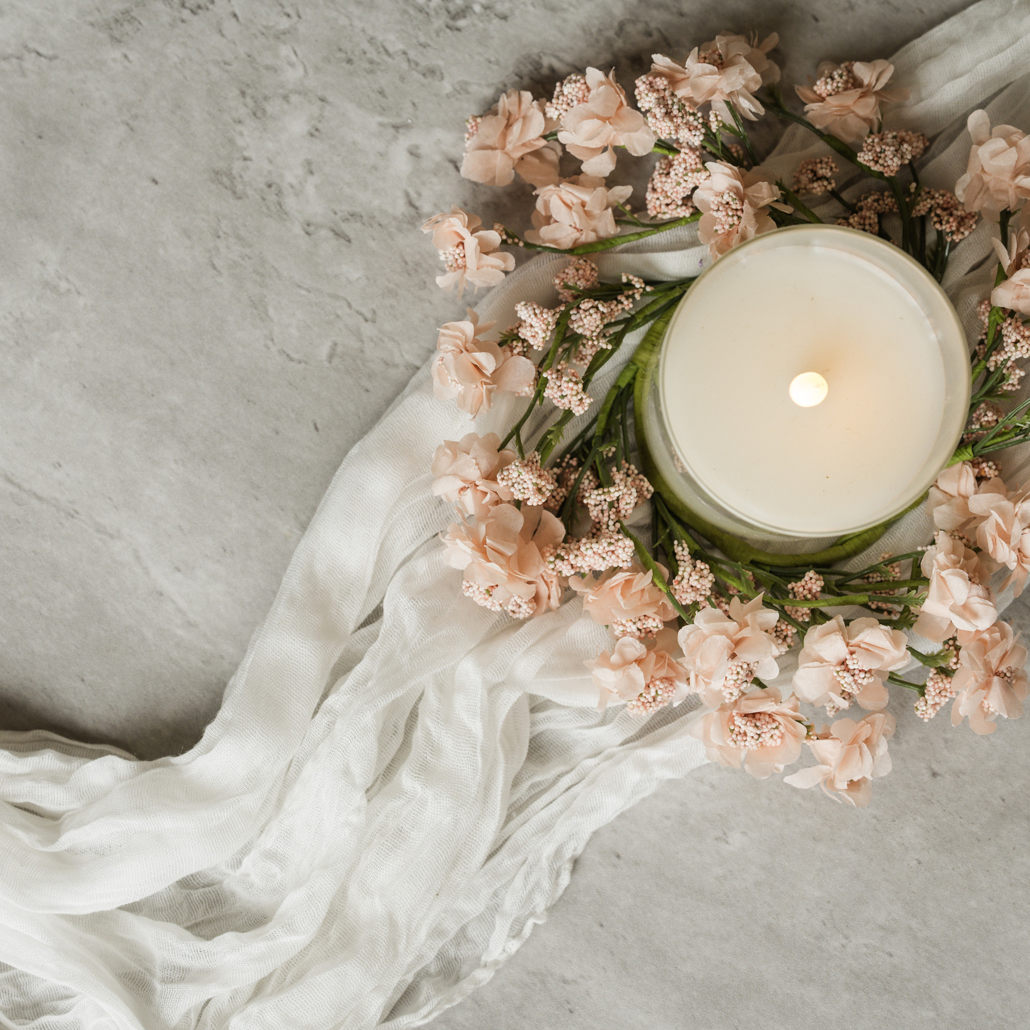 Peach Paper Daisy Candle Ring, 8"