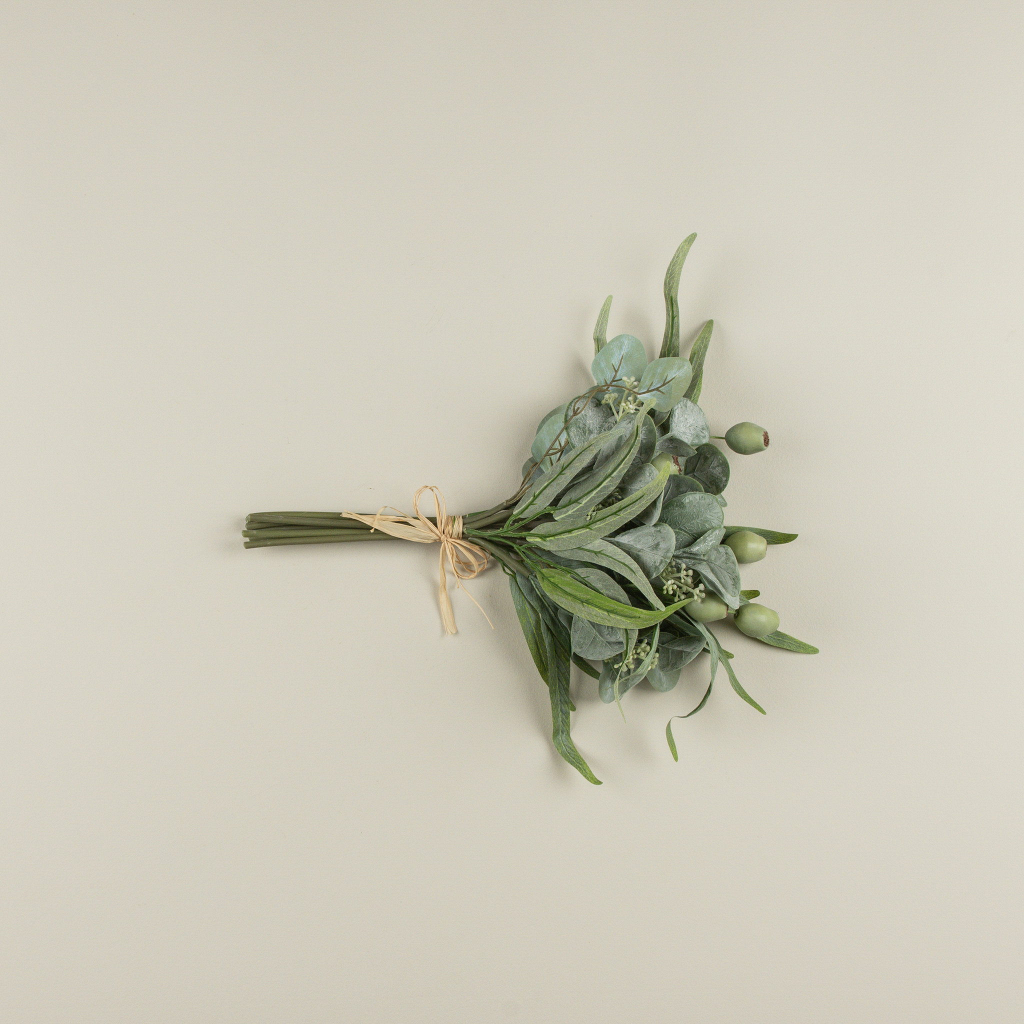 Mixed Eucalyptus Pod Bundle, 17", photo 3 of 4