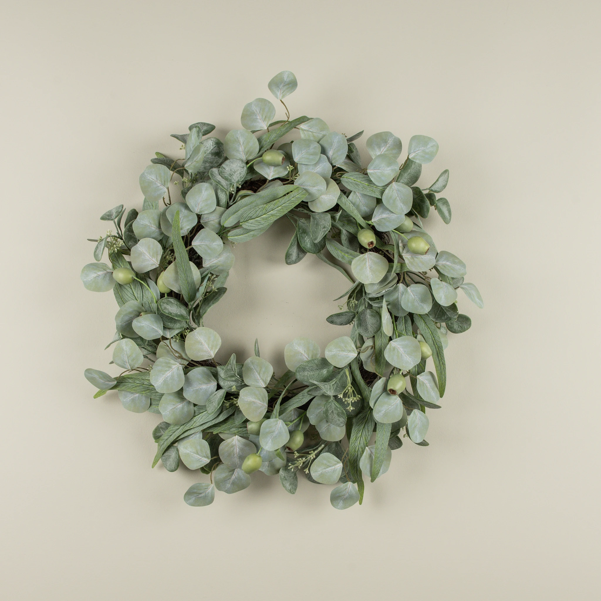 Mixed Eucalyptus Pod Wreath, 24", photo 4 of 4