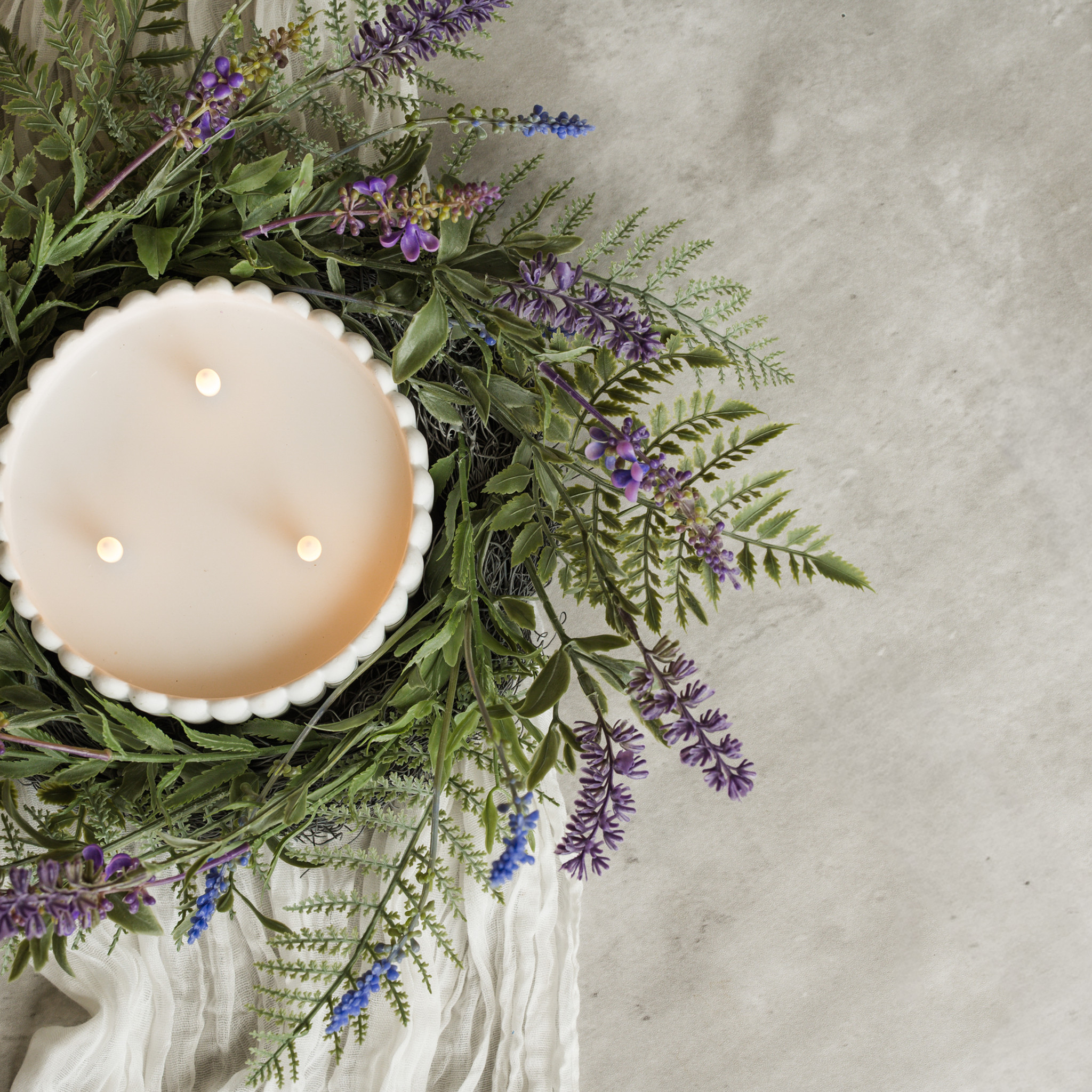 Lavender & Fern Candle Ring, 16"