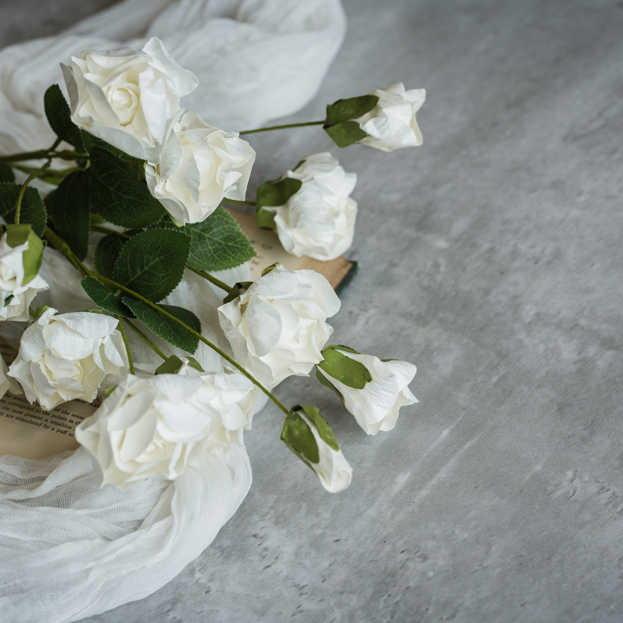 White Paper Rose Spray, 25"