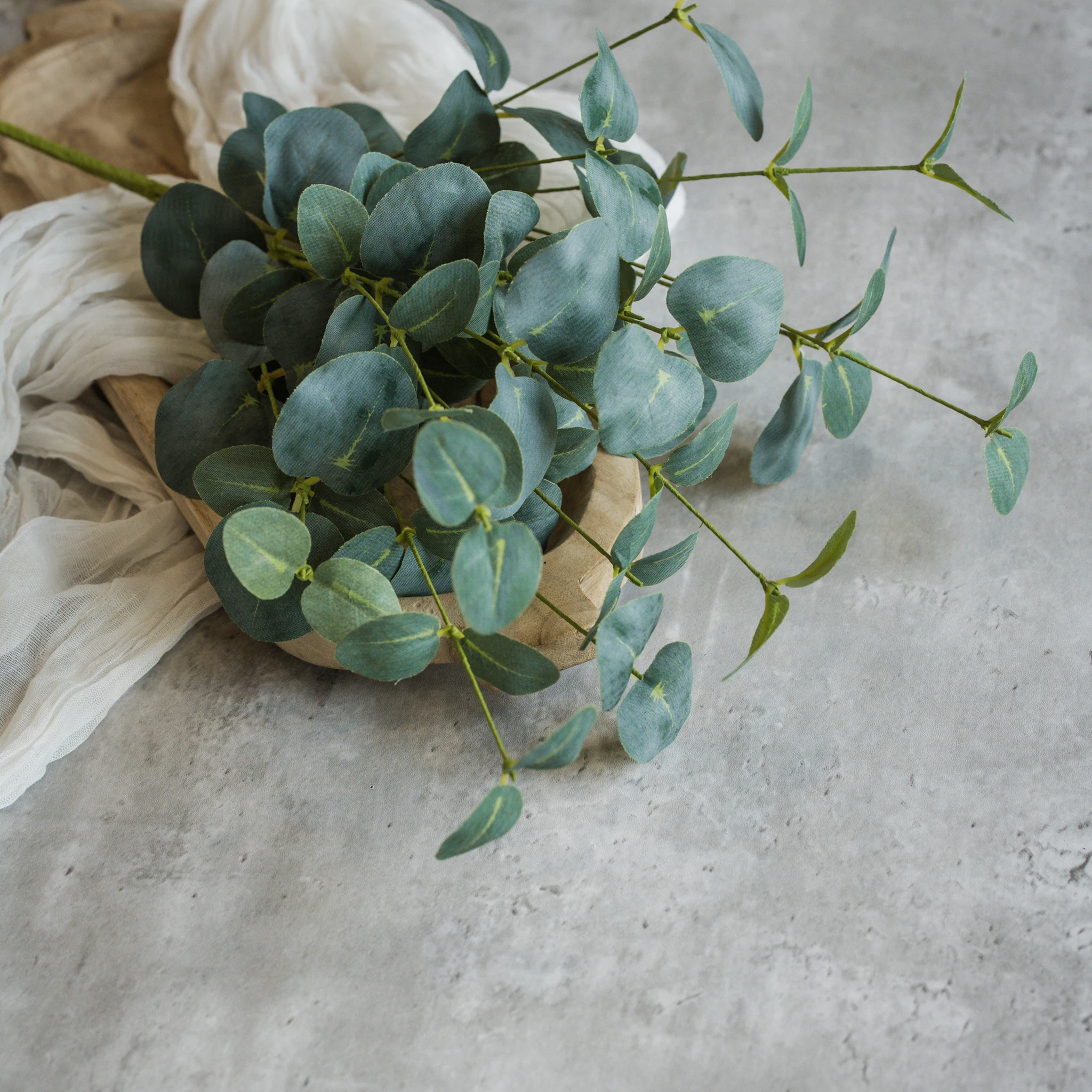 Dark Green Eucalyptus Bush, 20"