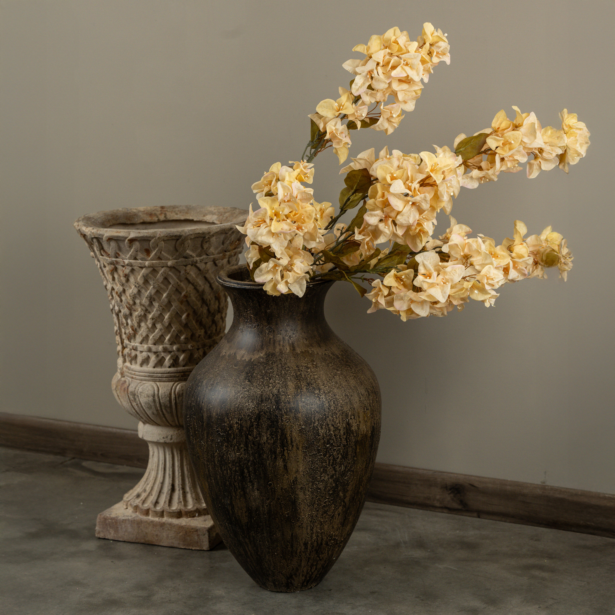 Buttermilk Azalea Stem, 42", photo 2 of 4