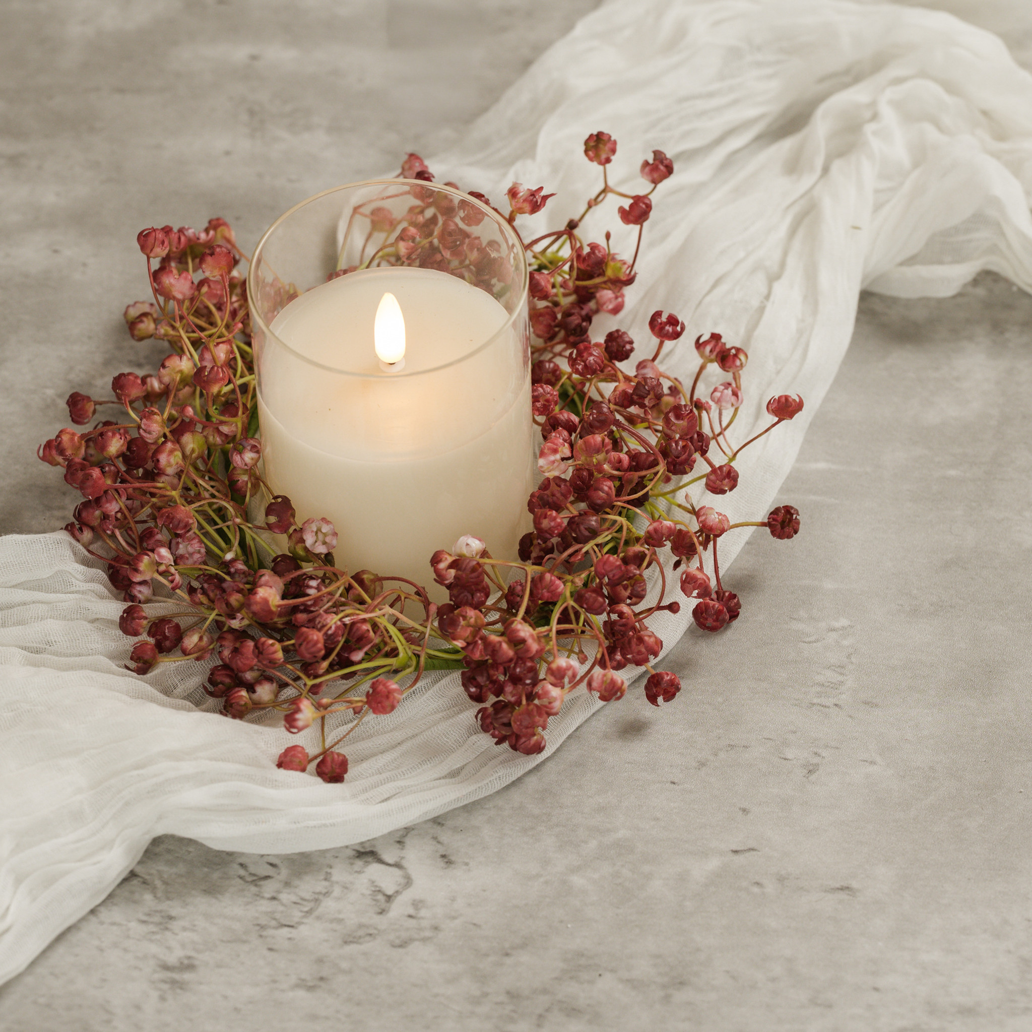 Wine Baby's Breath Candle Ring, 8"