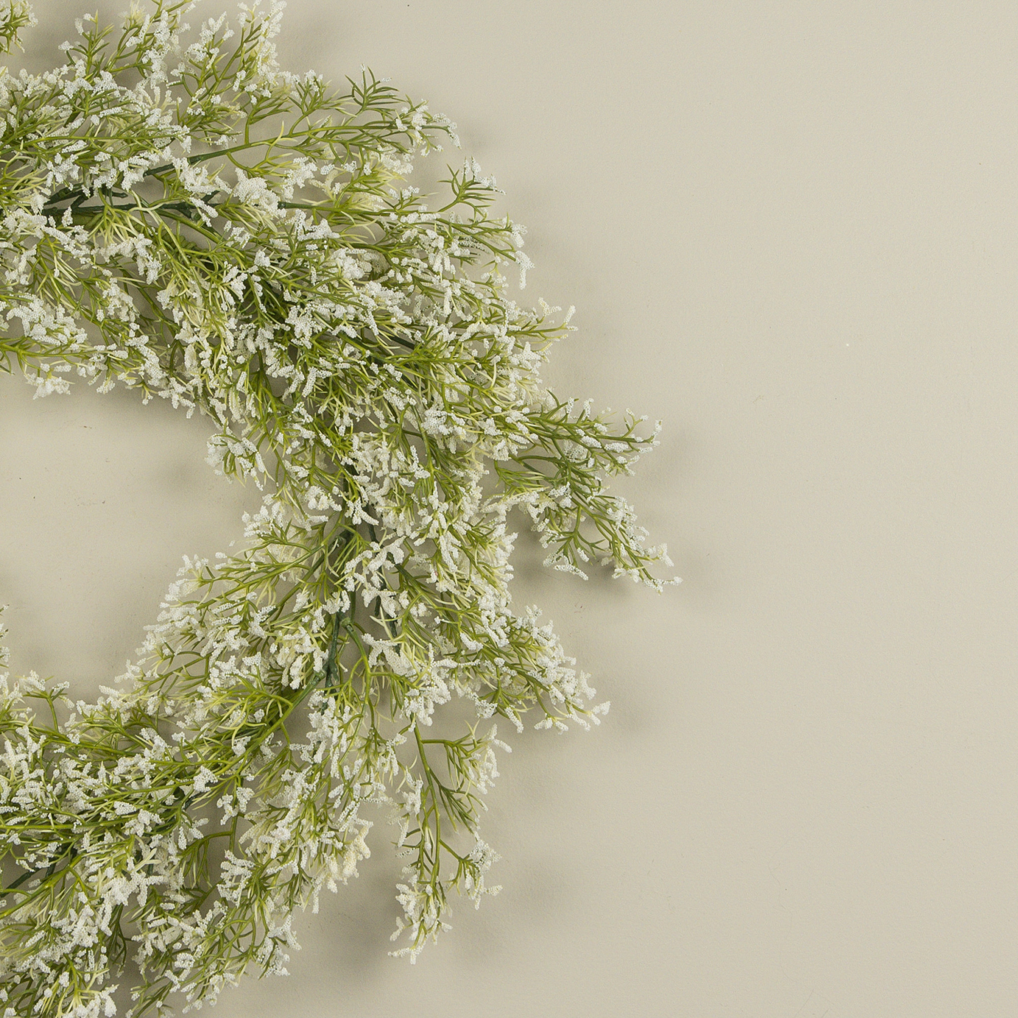 White Mountain Mint Wreath, 20", photo 2 of 4
