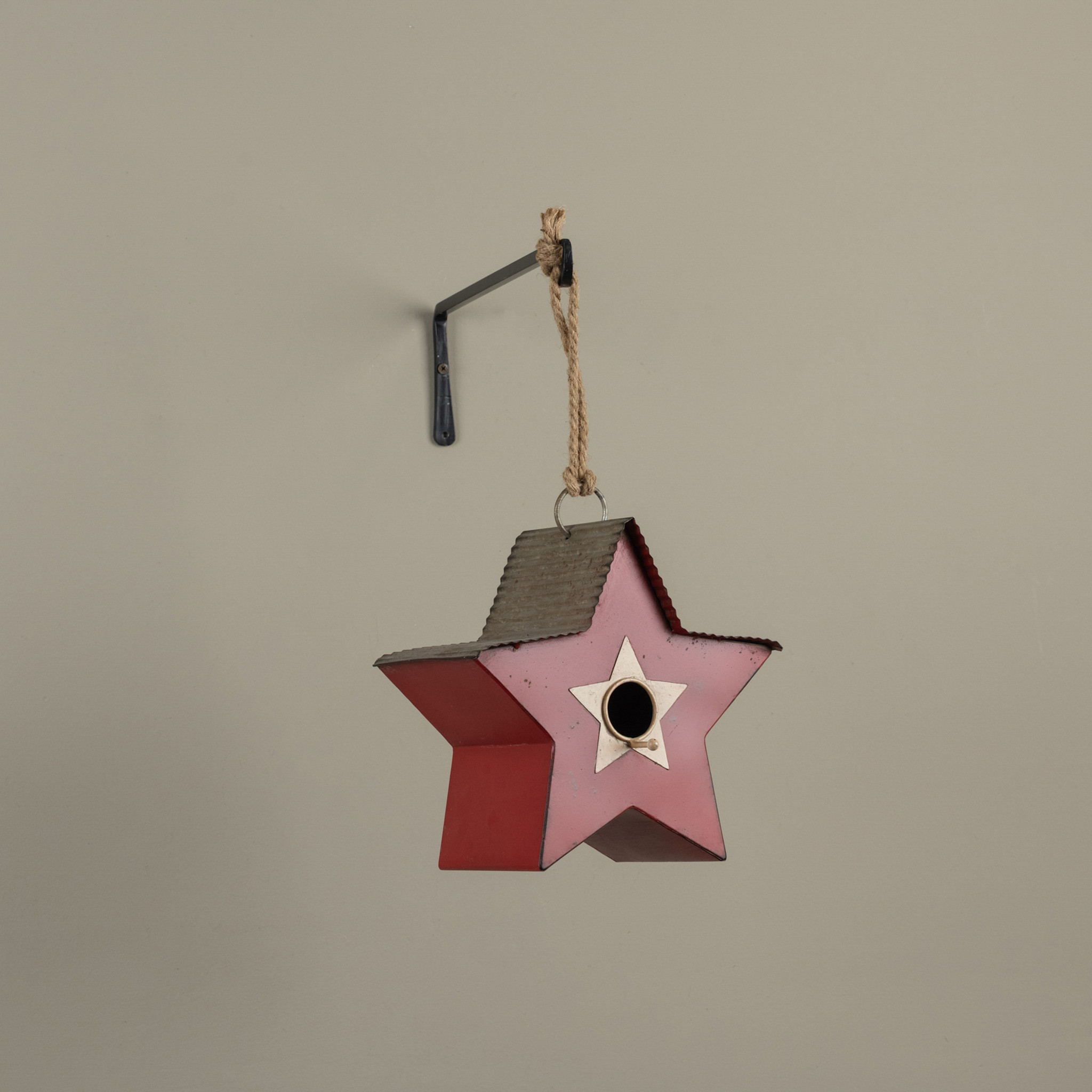 Red Star Birdhouse, photo 2 of 2