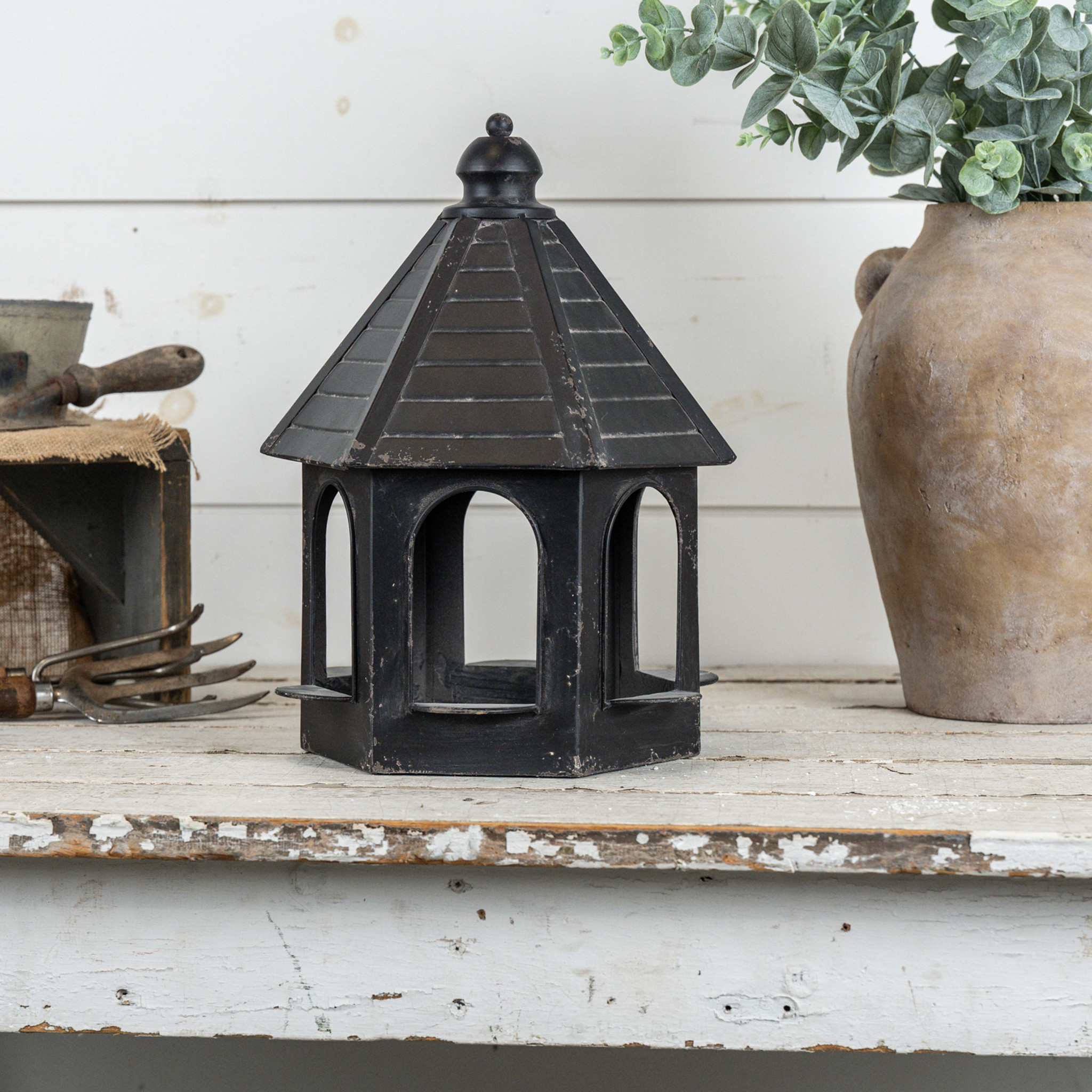 Black Cupala Bird Feeder