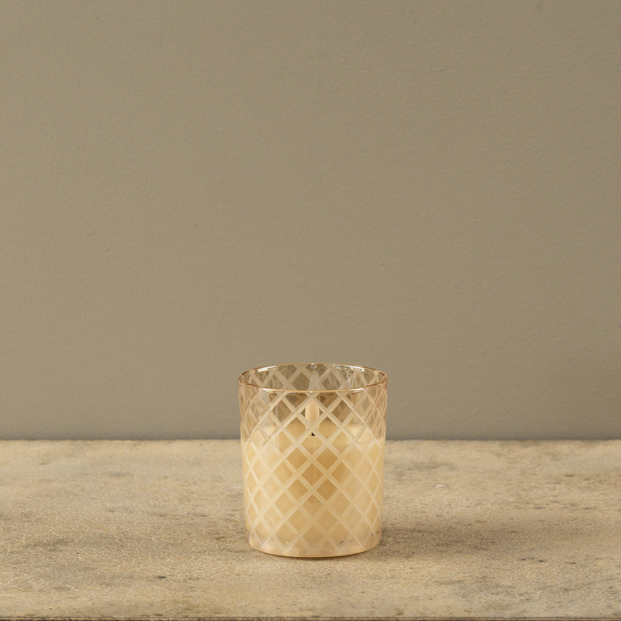 Flameless Etched Diamond Champagne Candle, 4", photo 3 of 6