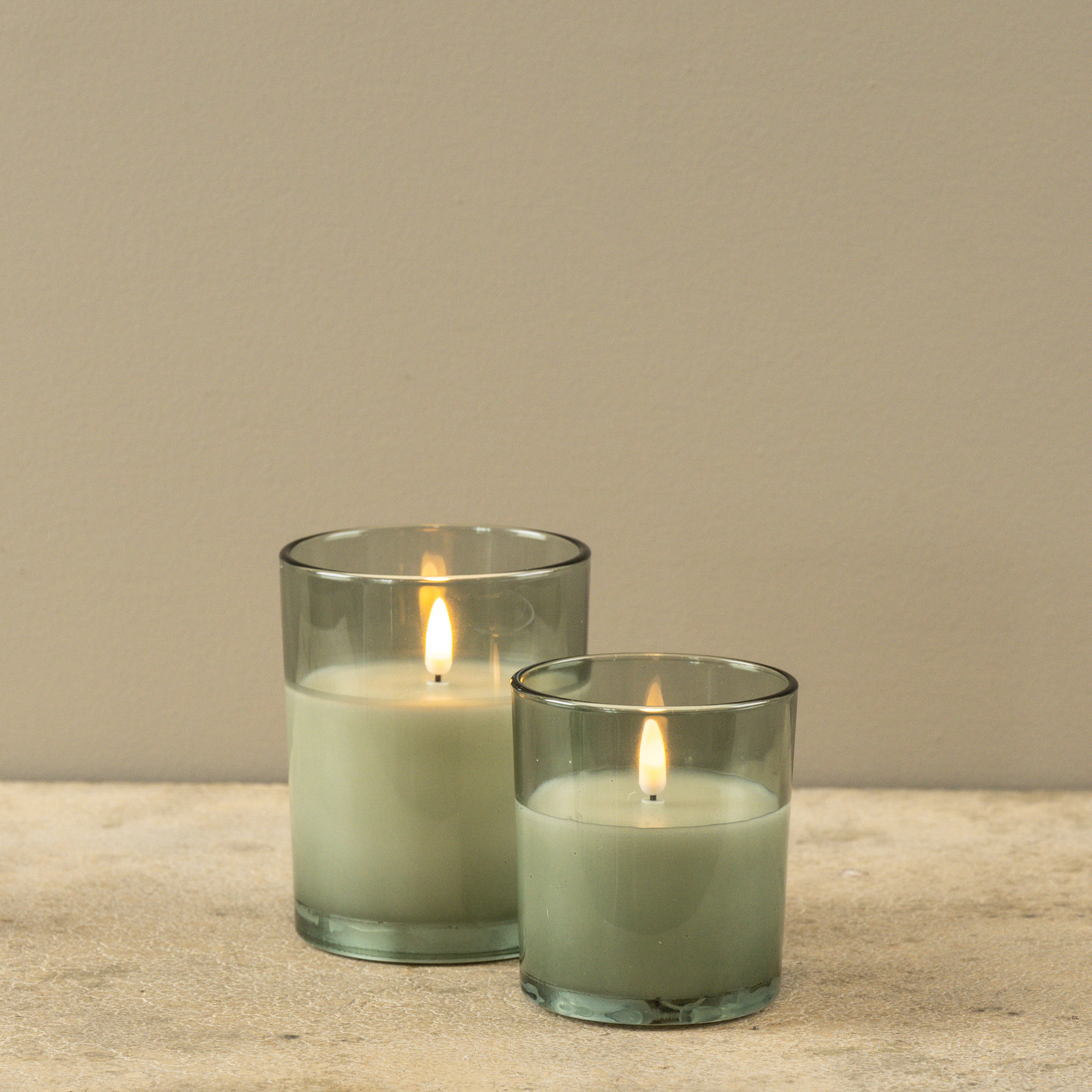 Flameless Green Thick Glass Candle, 4", photo 4 of 6