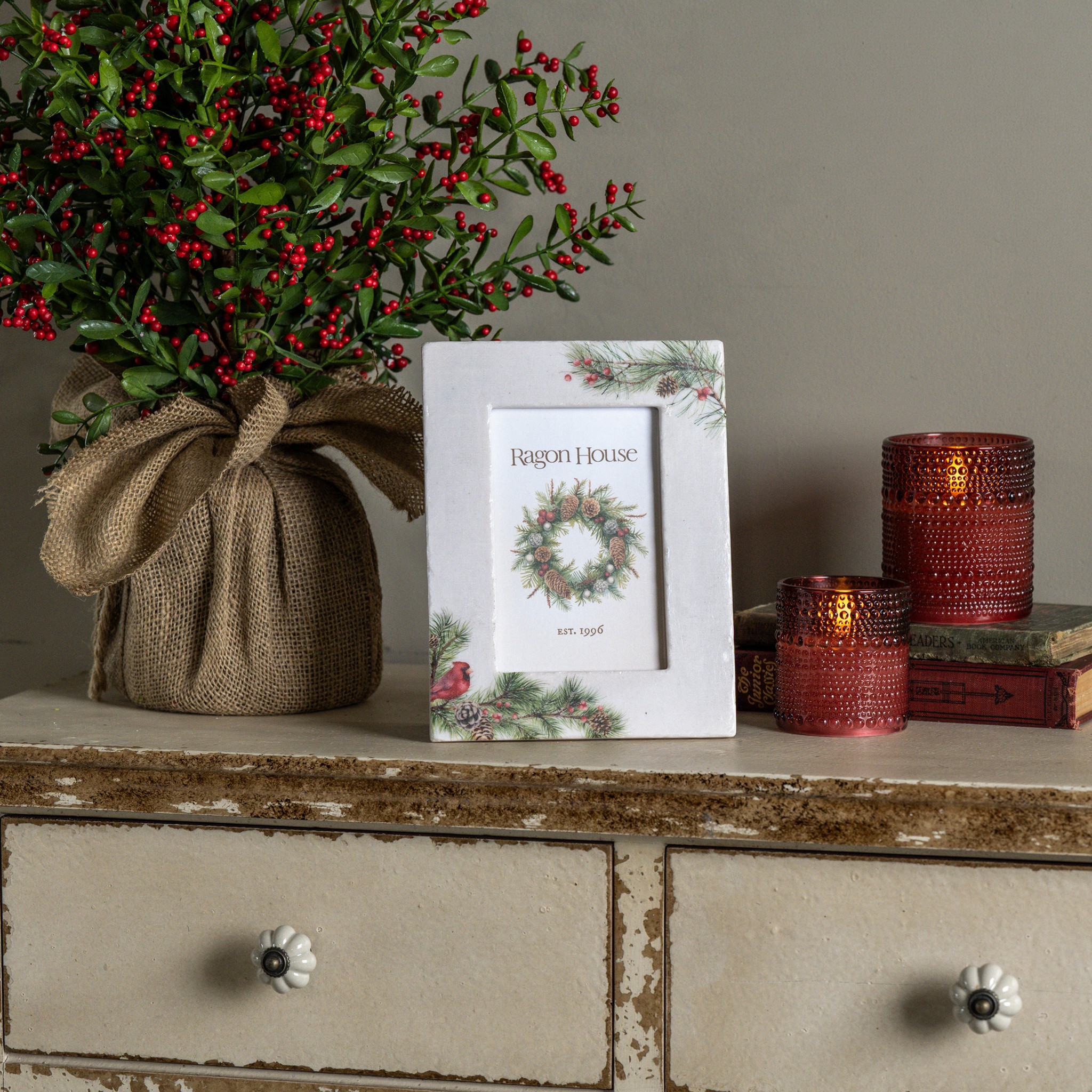 Cardinal Photo Frame, 4" × 6"
