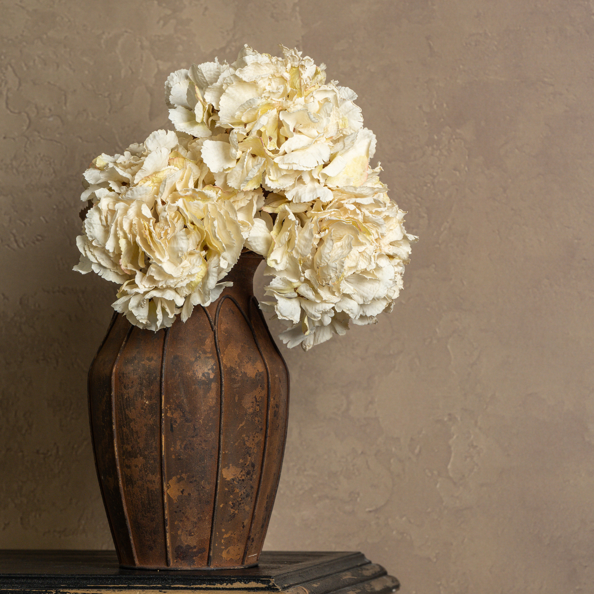 Cream Hydrangea Spray, 19", photo 3 of 3