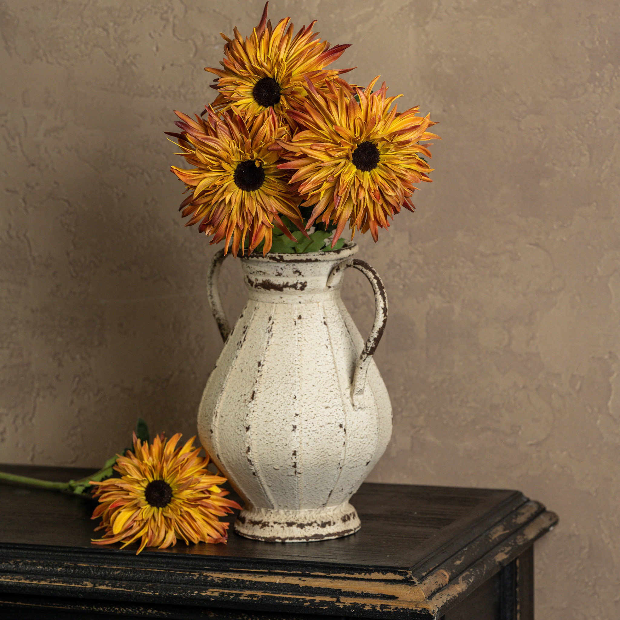 Golden Mum Stem, 25", photo 4 of 4
