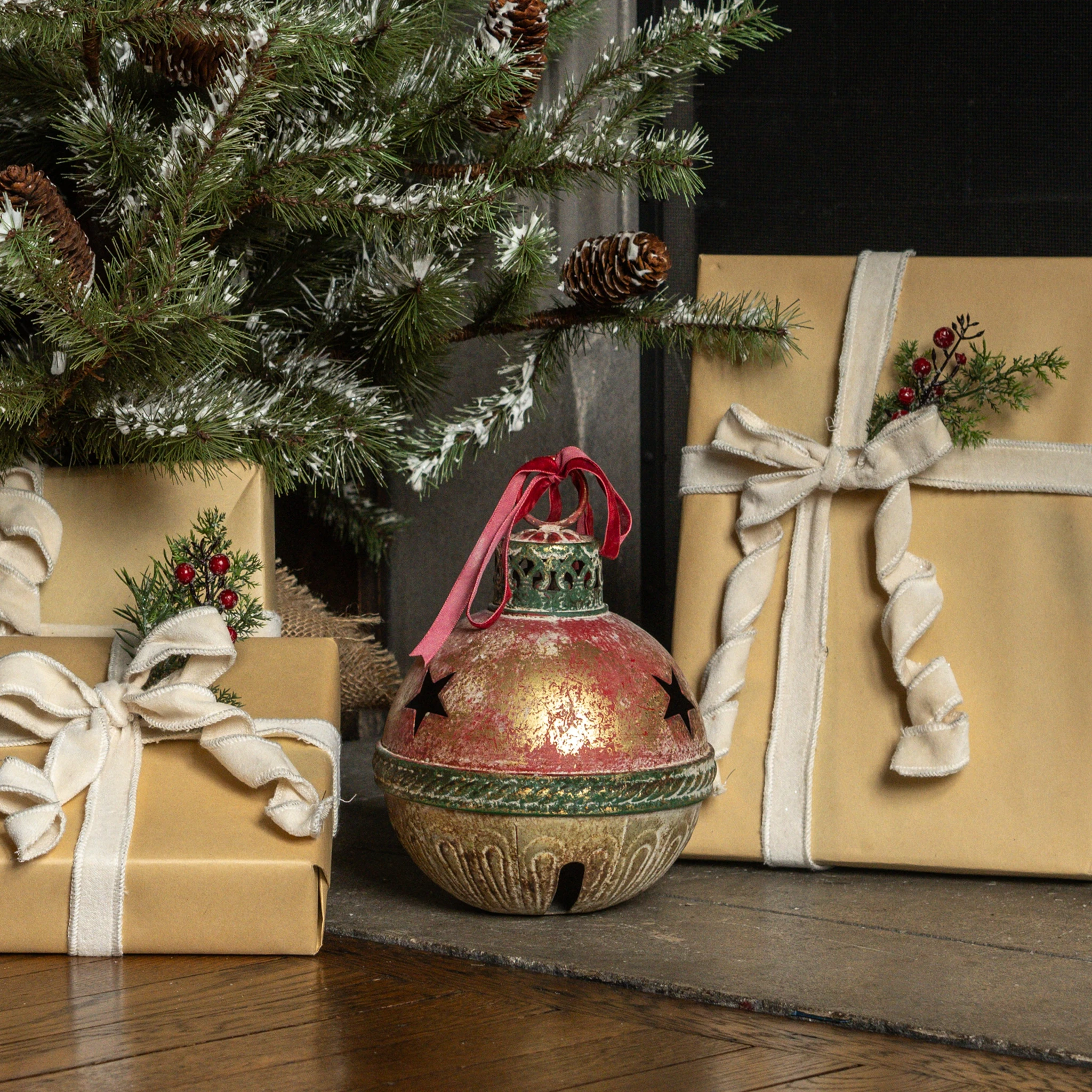Gold, Green & Red Sleigh Bell, 9.25"