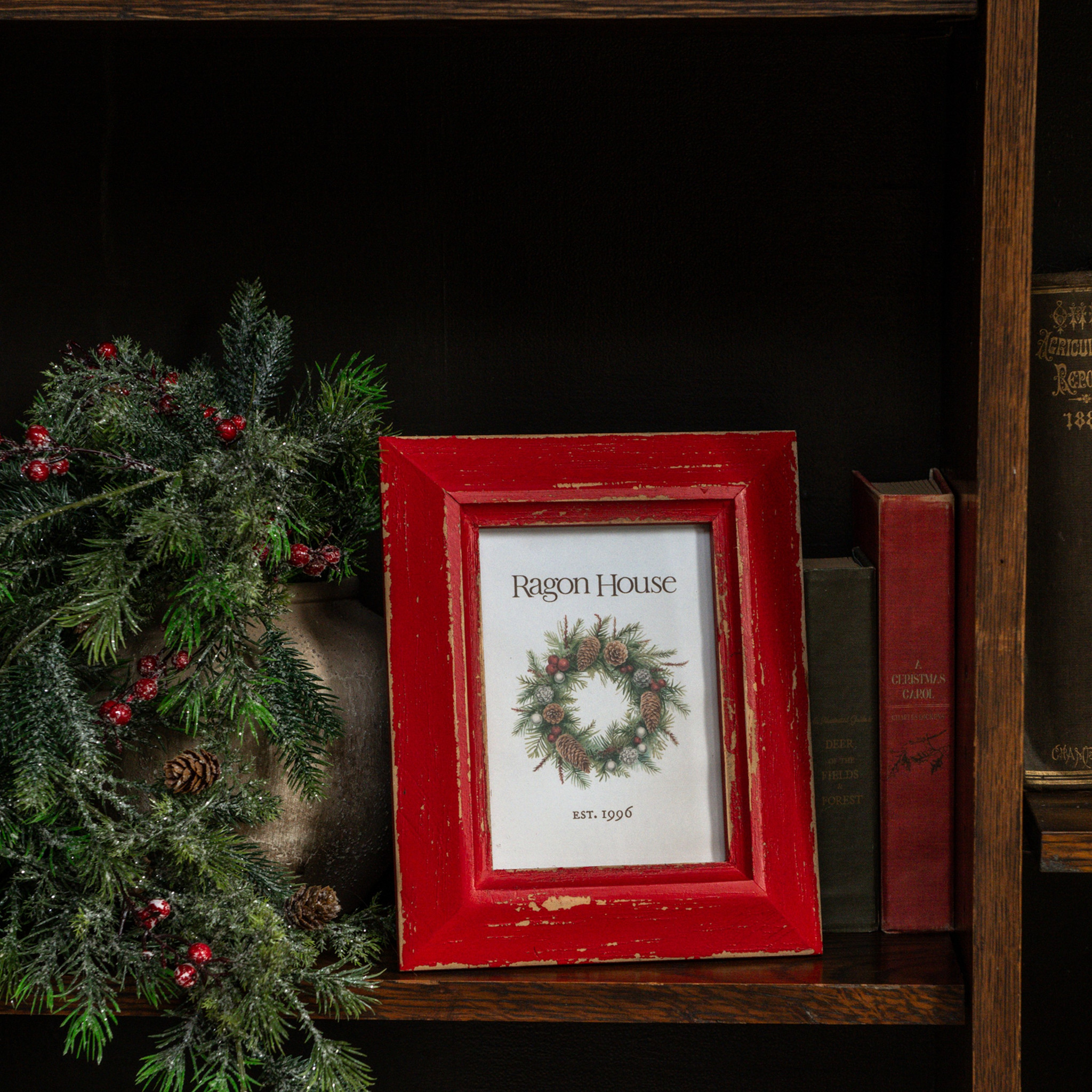 Red Chippy Photo Frame, 5" × 7"