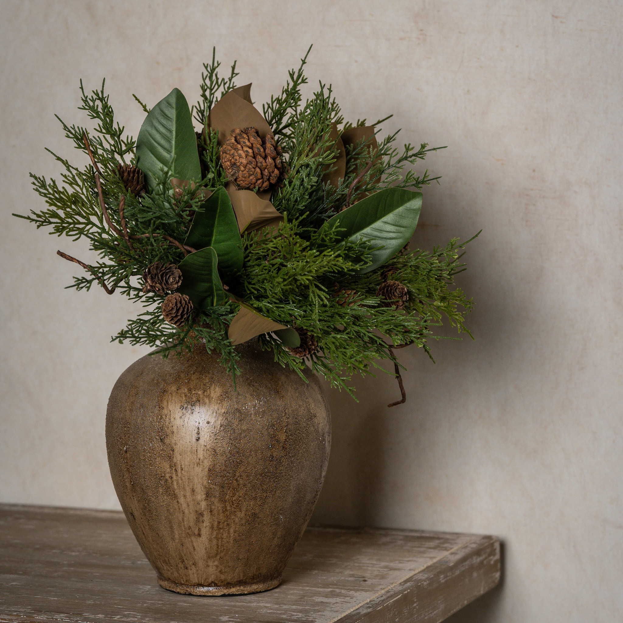 Magnolia Leaf & Mixed Pinecone Bush, 15.5", photo 4 of 5