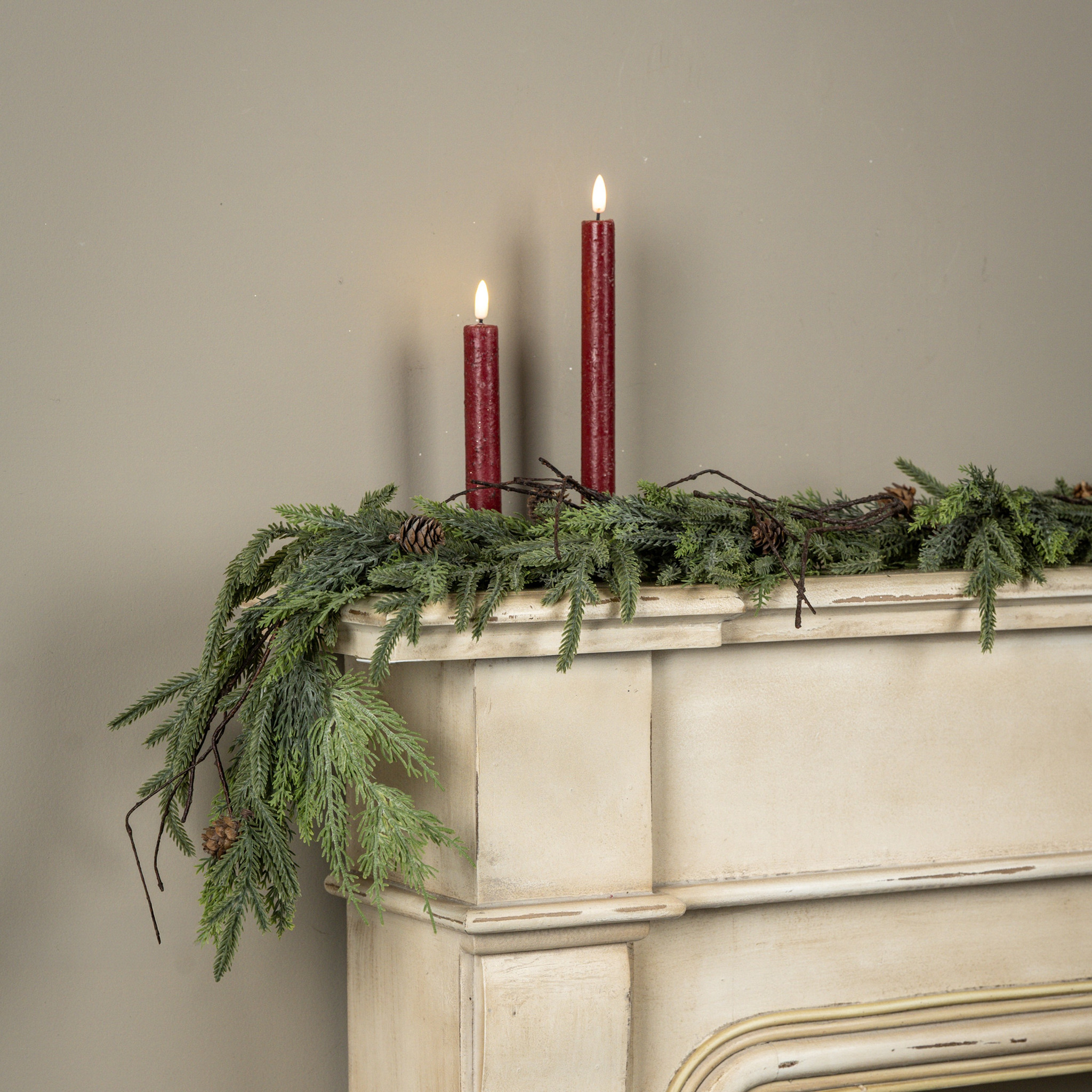 Juniper, Pine & Berry Garland, 5 ft