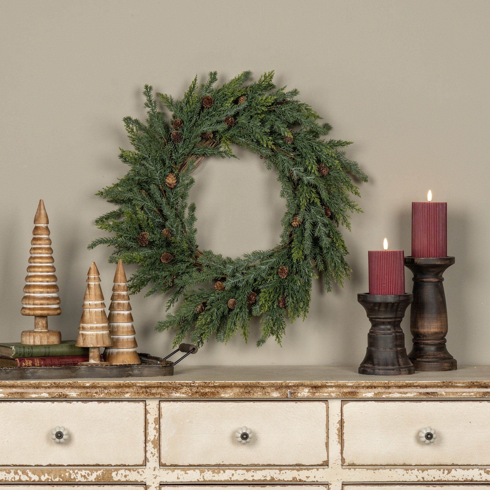 Juniper & Pinecone Wreath, 22"