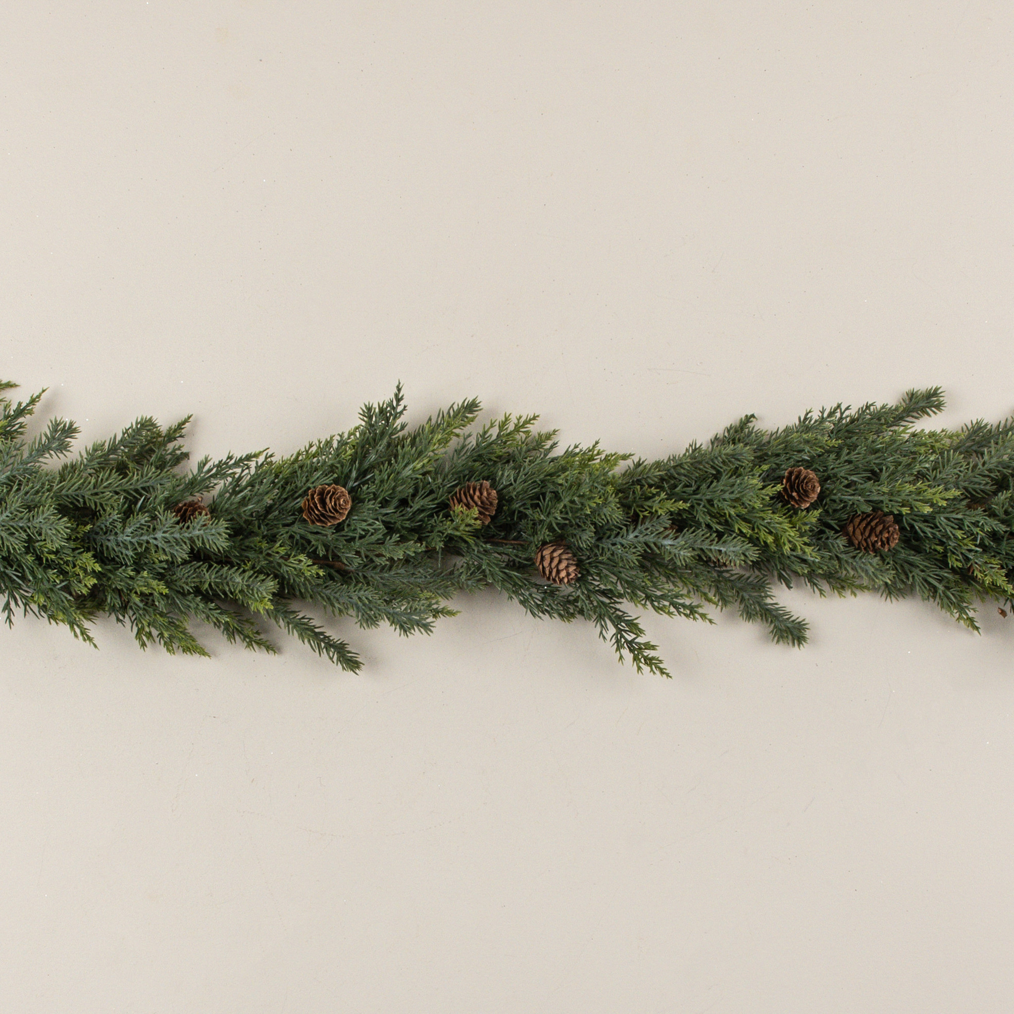 Juniper & Pinecone Garland, 5 ft, photo 2 of 3
