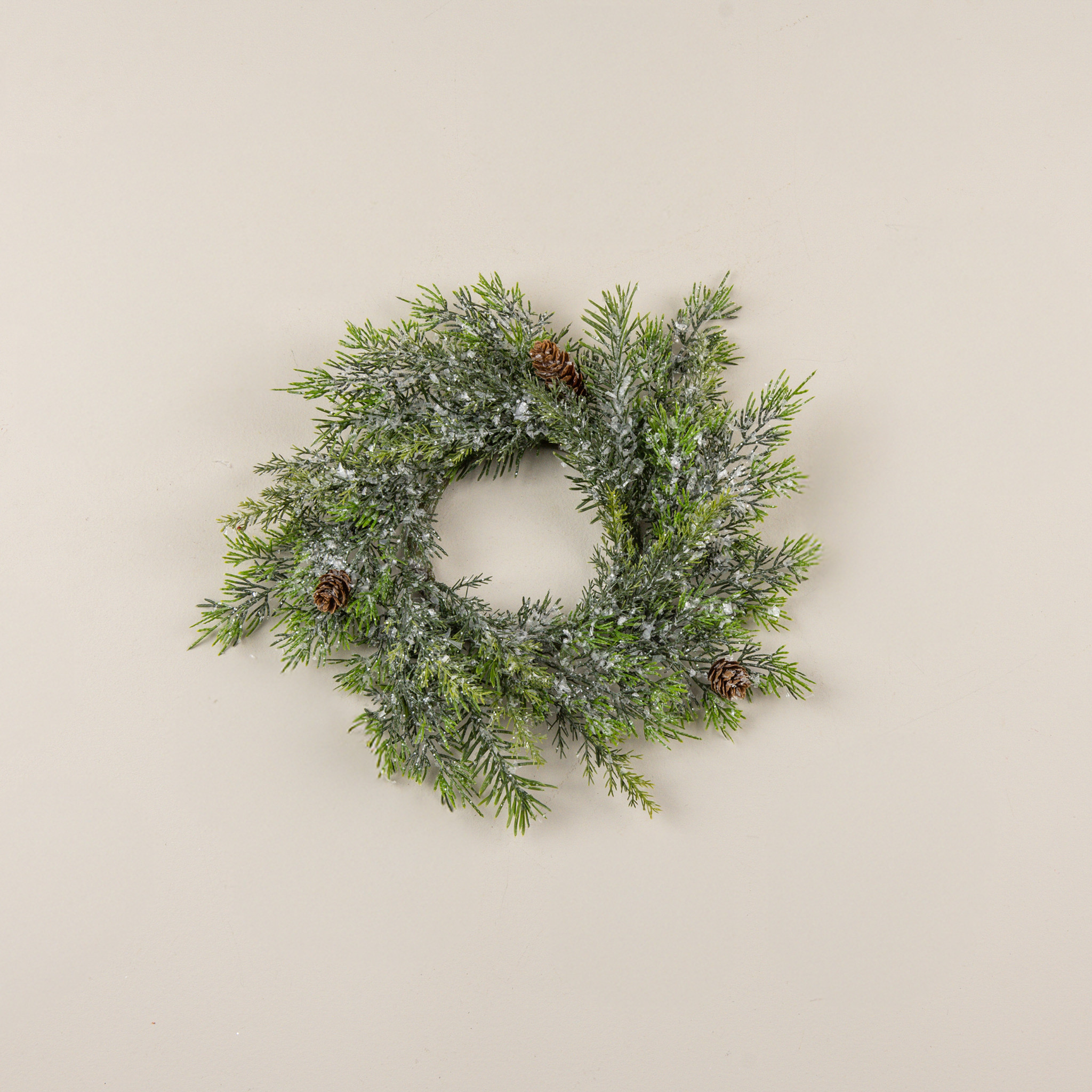 Frosted Red Cedar Candle Ring, 15"