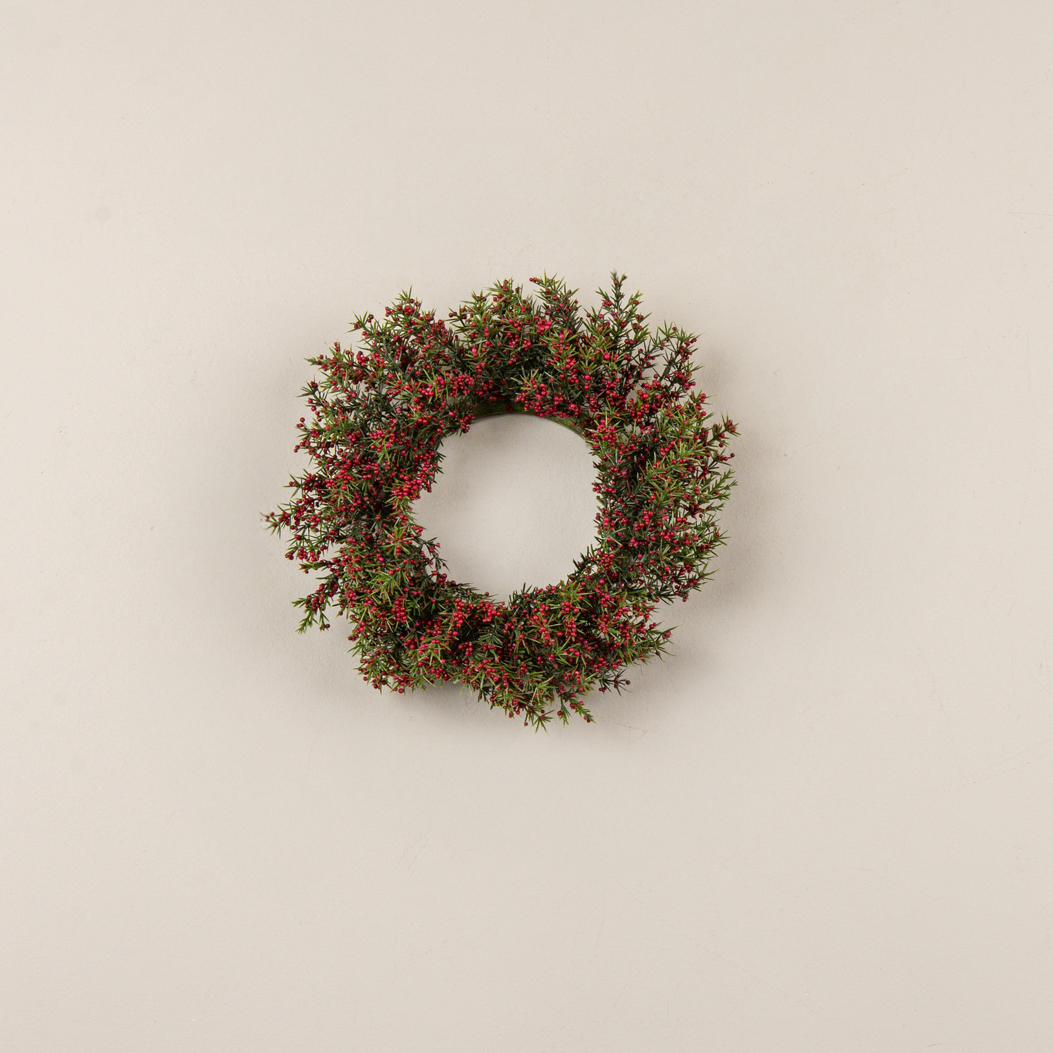 Asparagus Fern & Berry Candle Ring, 9.5"