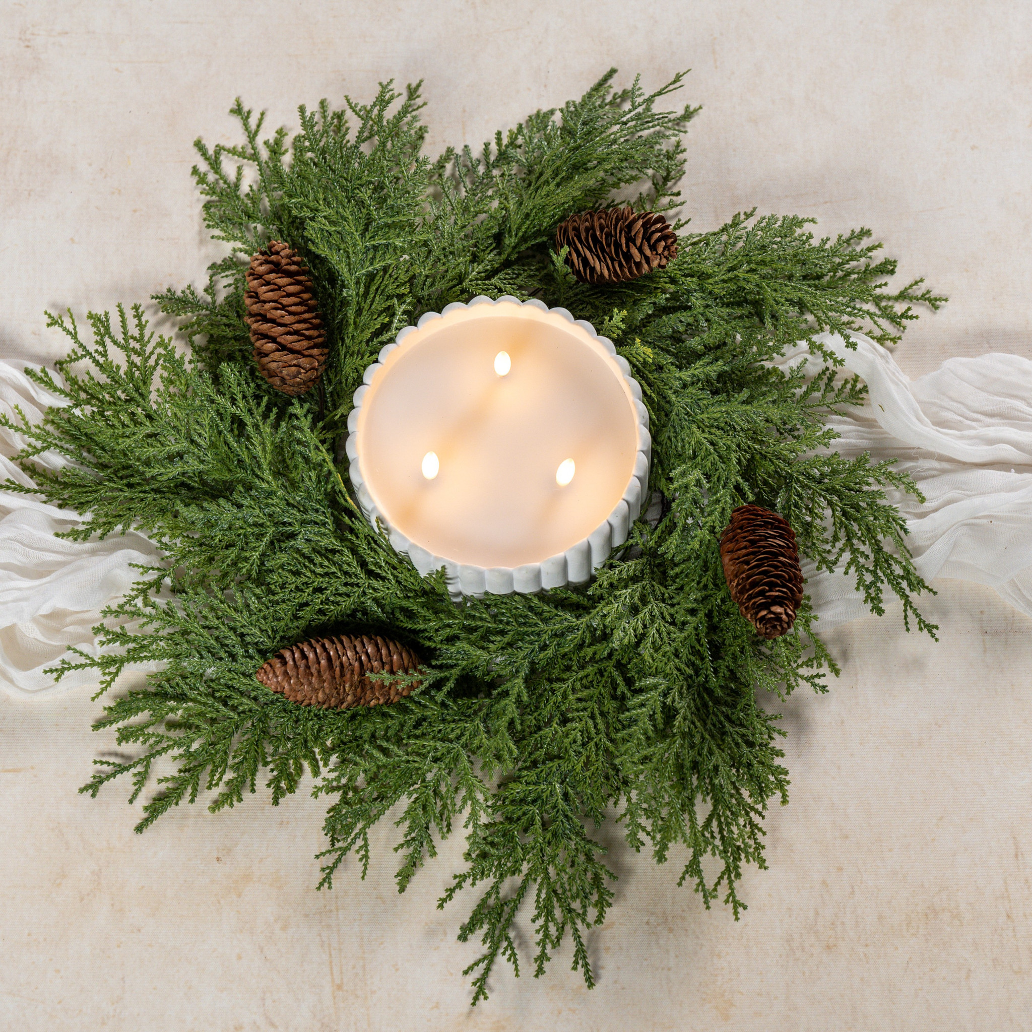 Cedar with Pinecone Candle Ring, 16"