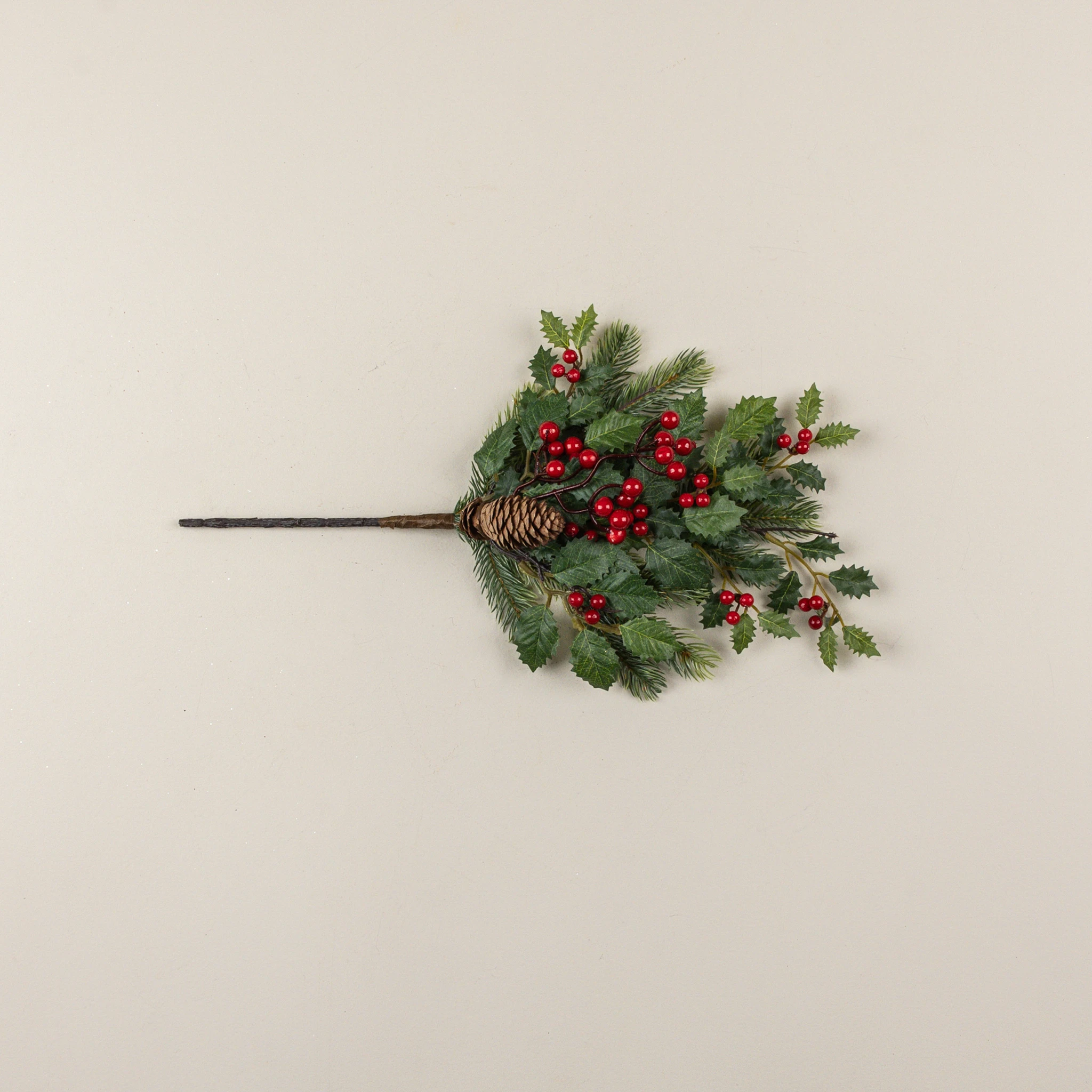 Holly, Pine & Berry Pick, 20", photo 4 of 5