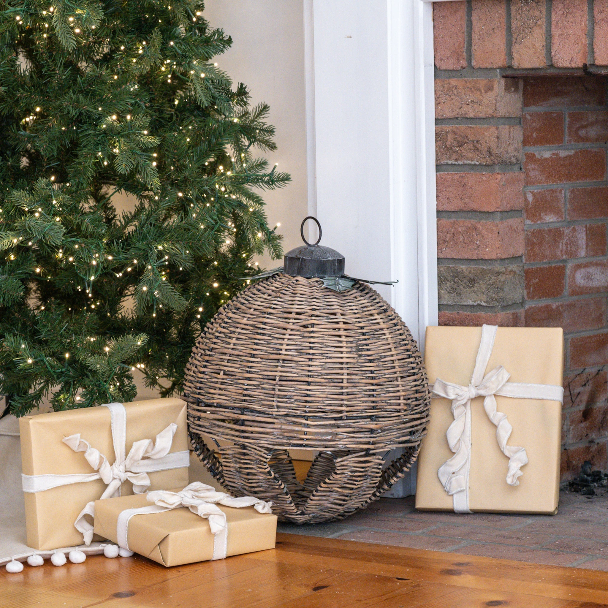 Wicker Sleigh Bell with Holly, 16"