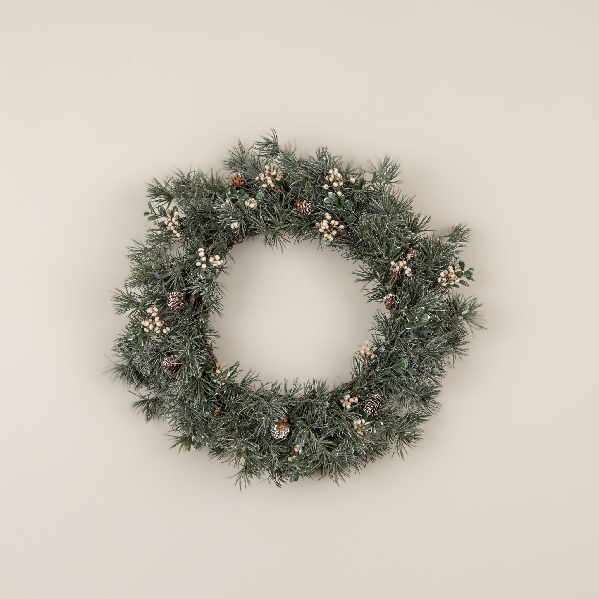 Pine with Cream Berries Wreath, 20", photo 2 of 3