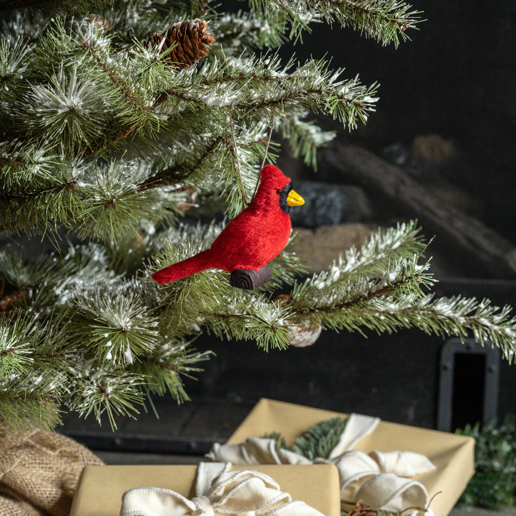 Cardinal Ornament, 3.5"