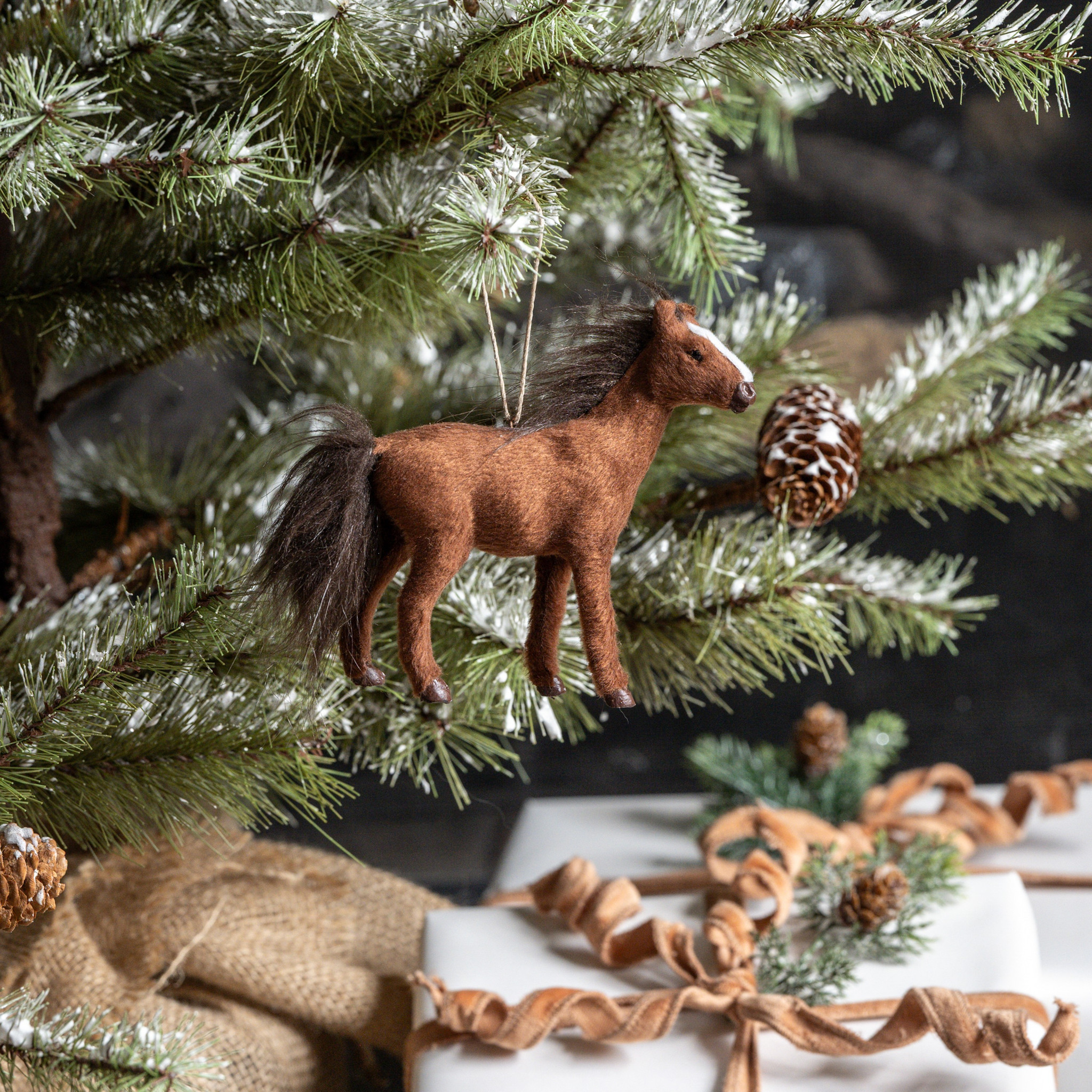 Brown Horse Ornament, 5.25"