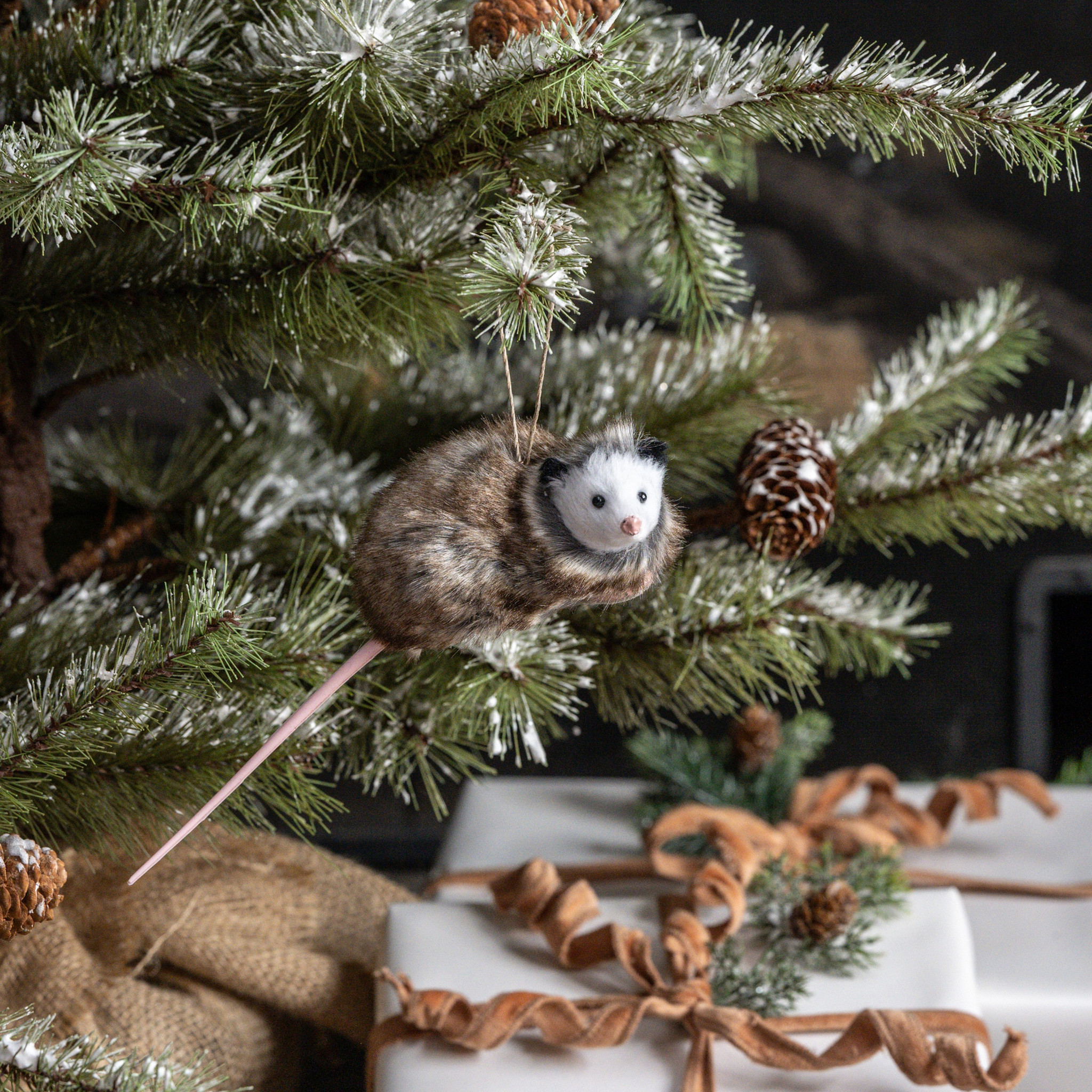 Grey Opossum Ornament, 7.5"