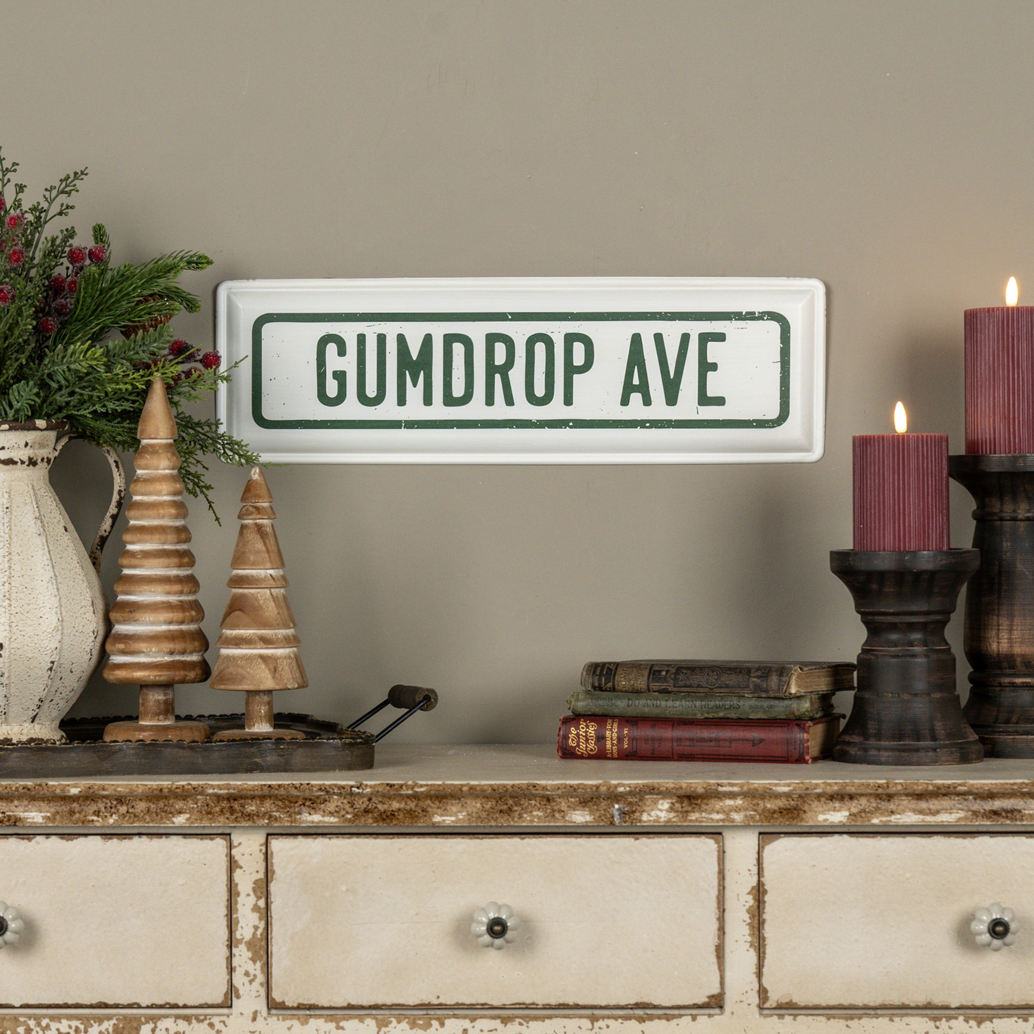 Gumdrop Ave Sign, 20"
