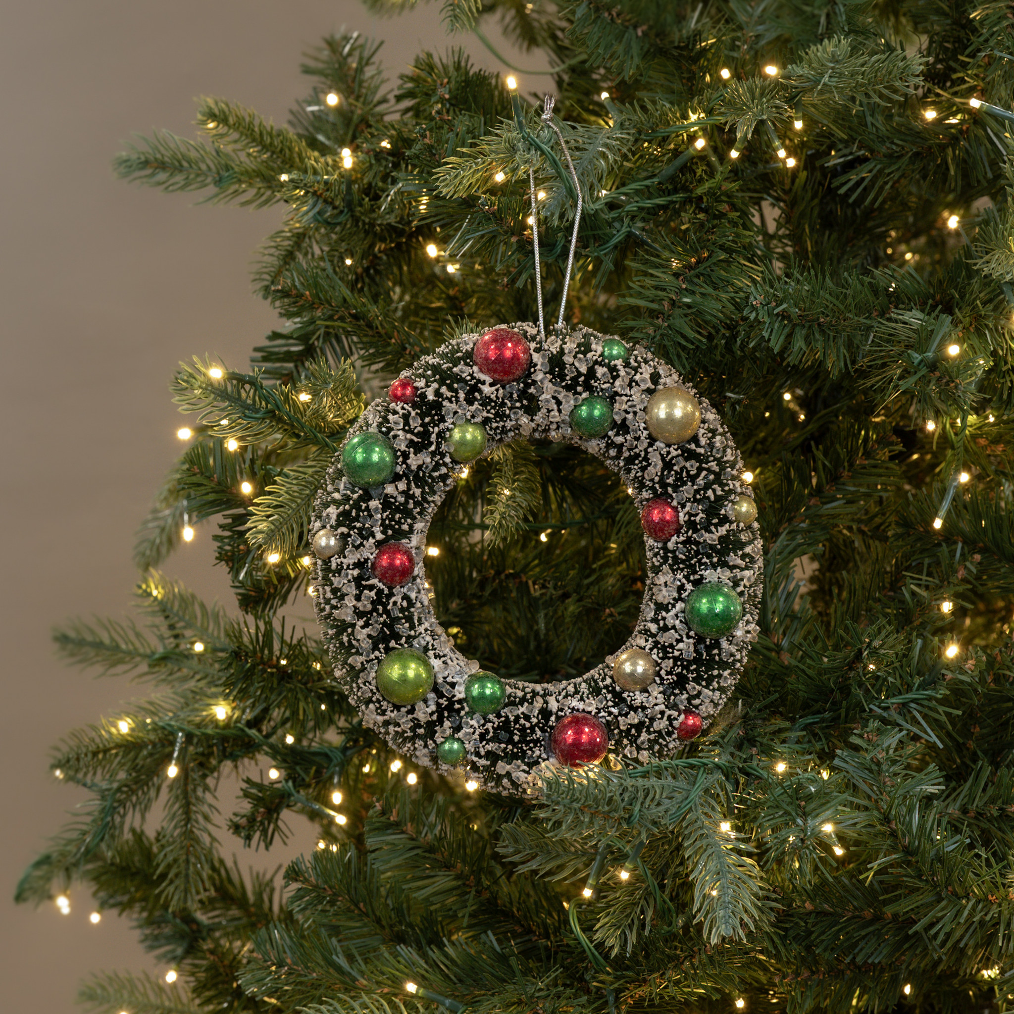 Vintage Bottlebrush Wreath, 8"