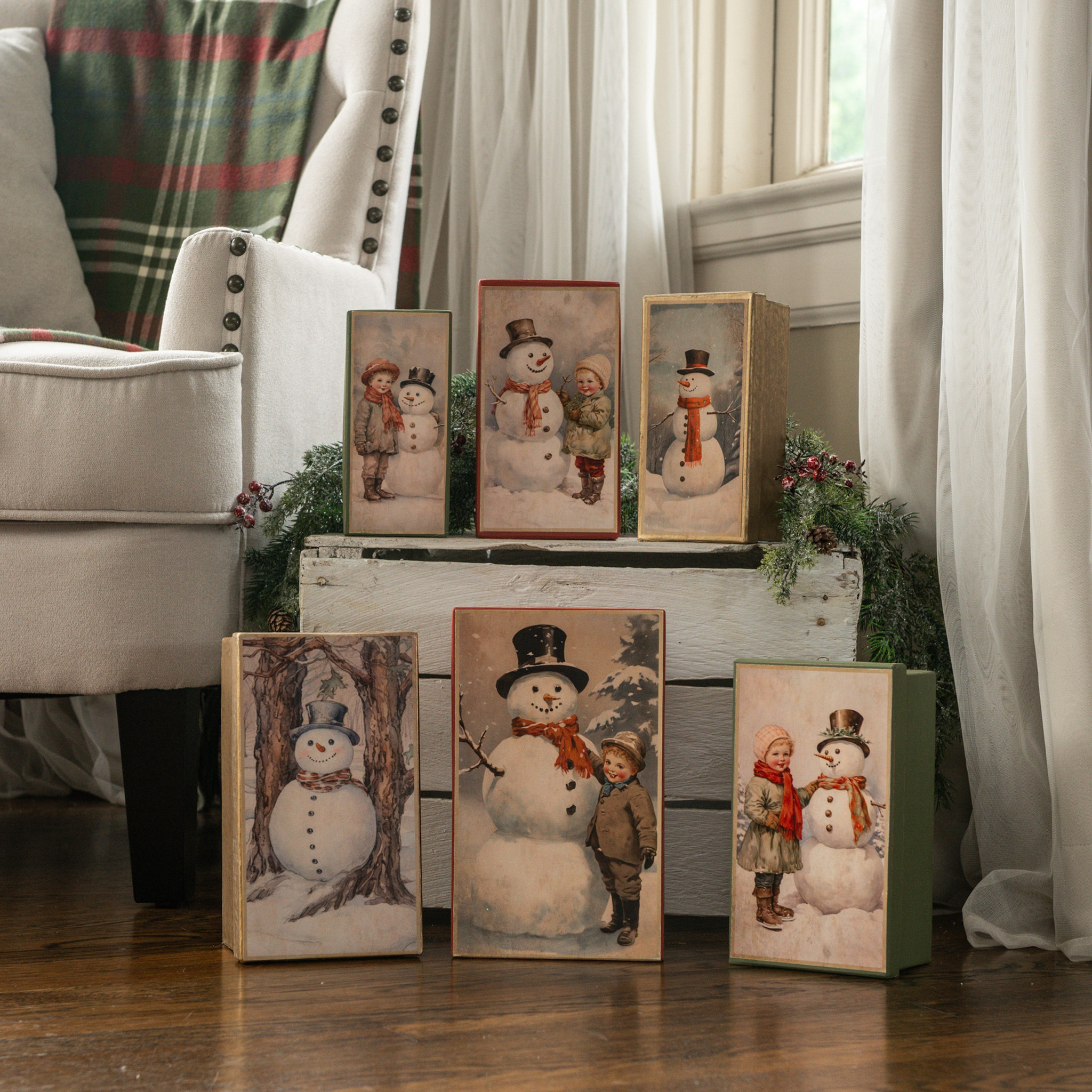 Stacking Boxes with Red Berries, Set of 6 — photo 1 of 2