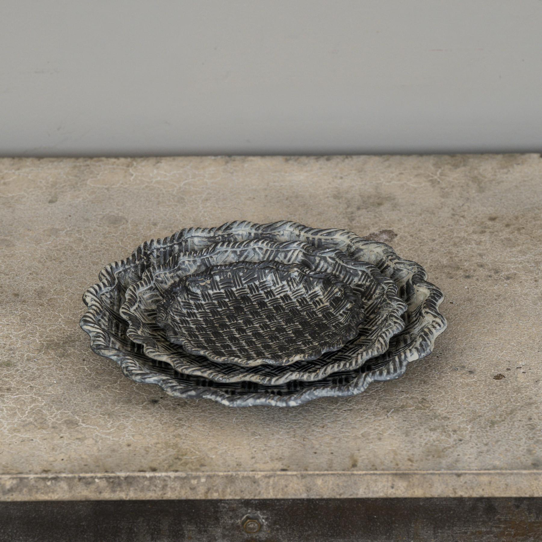 Metal Scalloped Tray, 8.25", photo 7 of 7