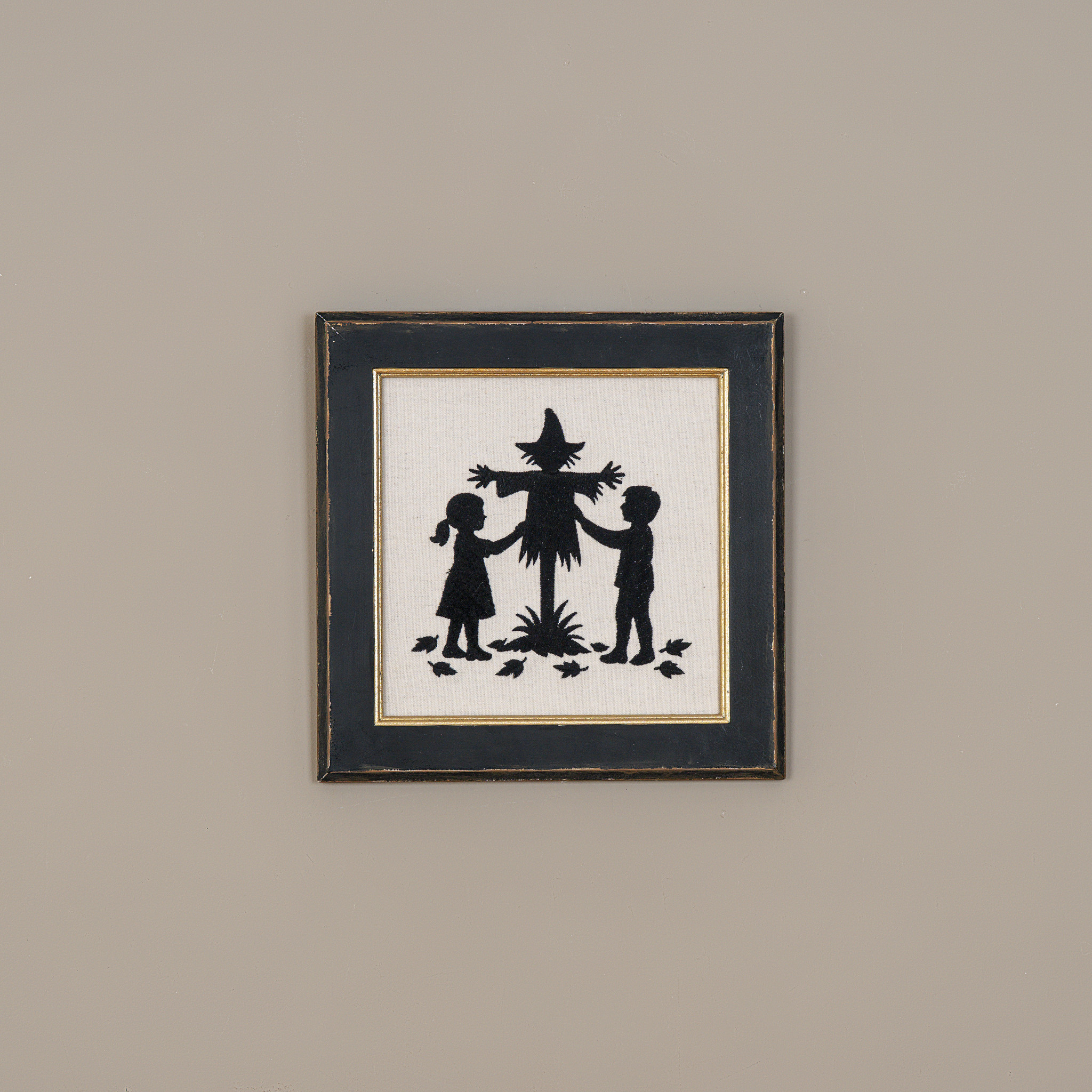 Scarecrow Embroidered Sign, 12"