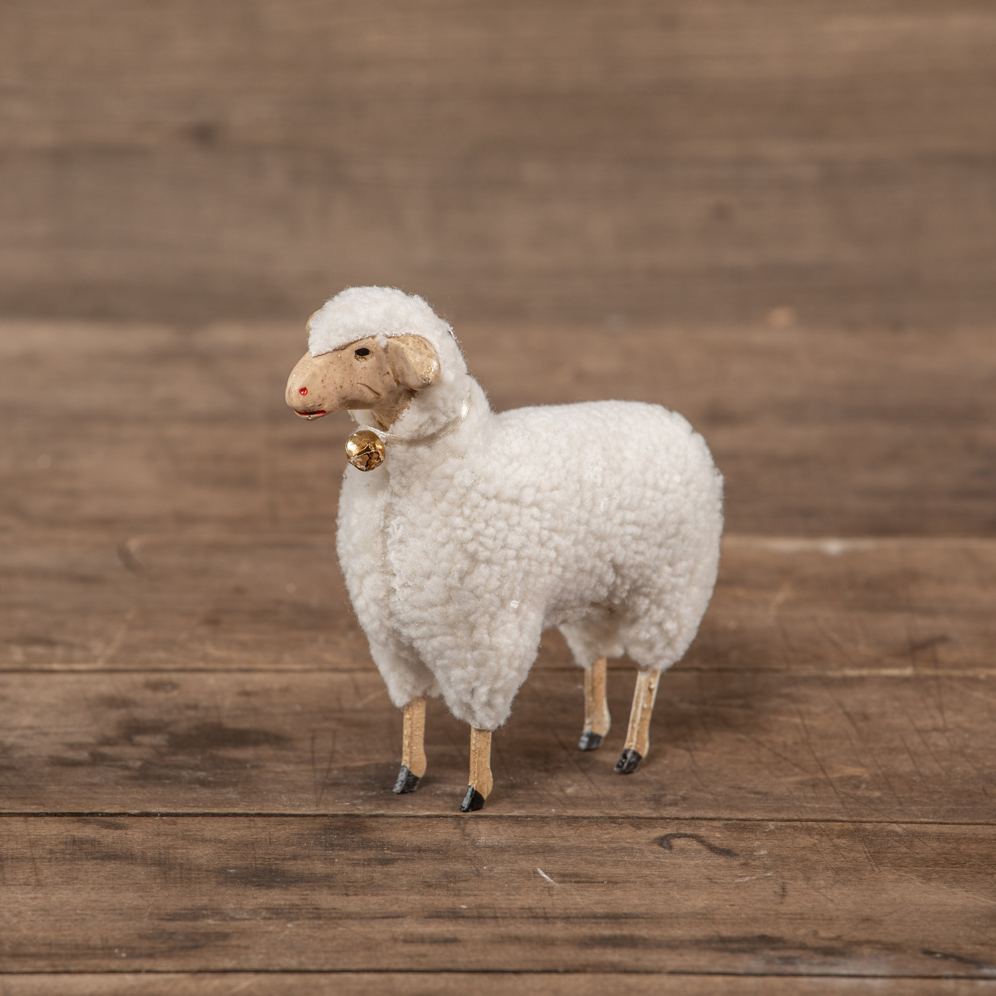 Extra Large German Sheep, 5.5"