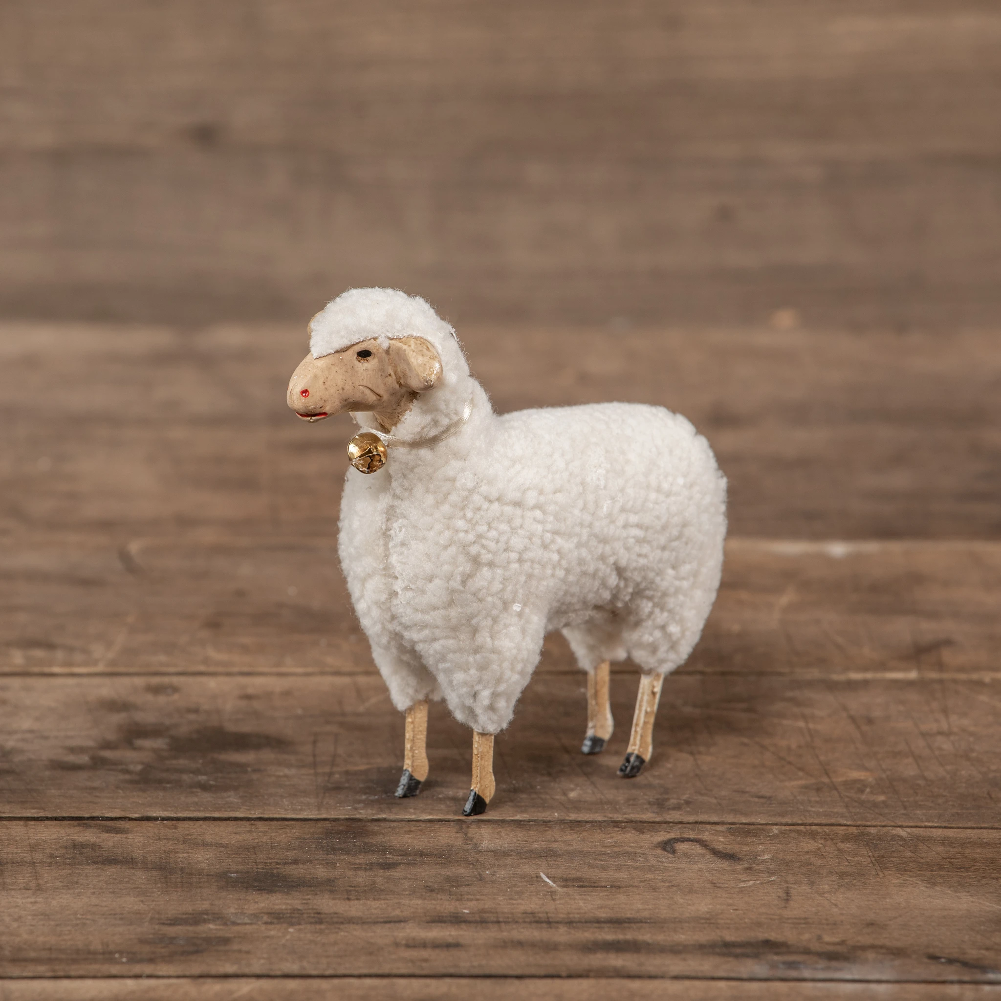 Extra Large German Sheep, 5.5"