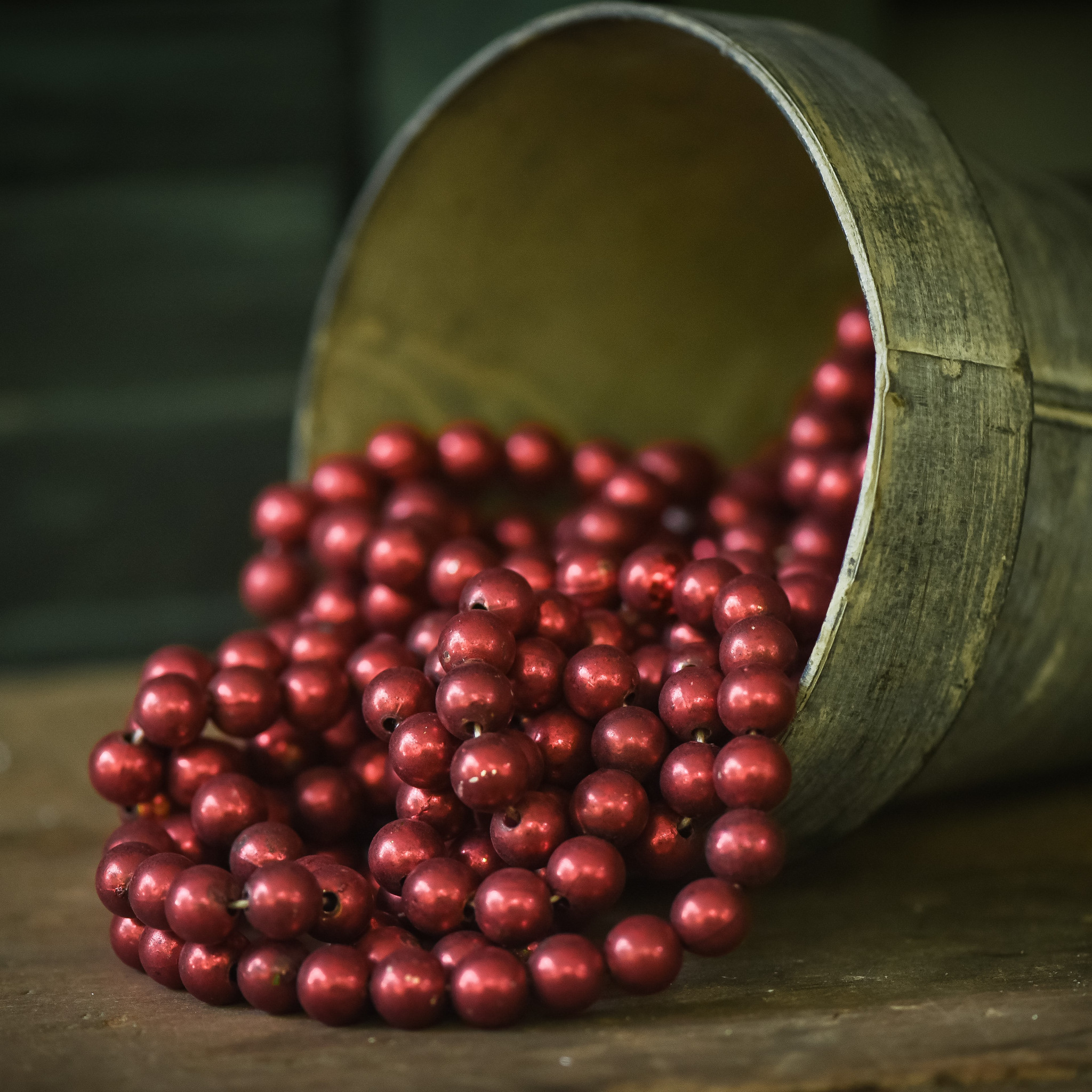 XL Aged Red Bead Garland