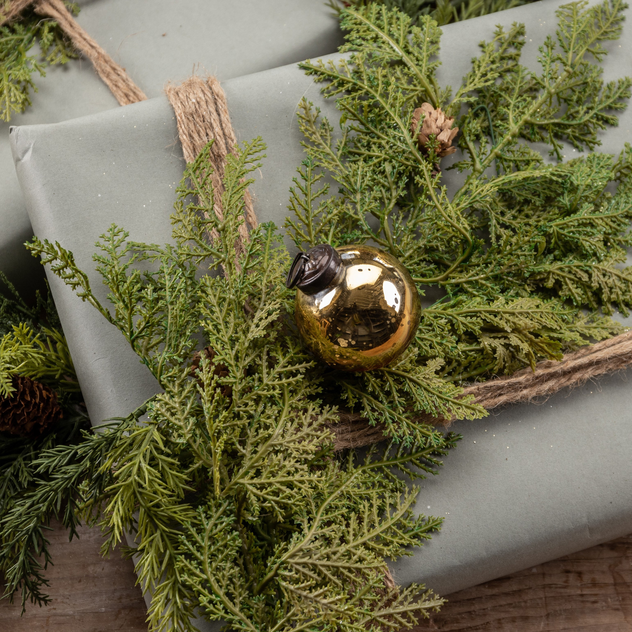Bronze Kugel Ornament, 2"