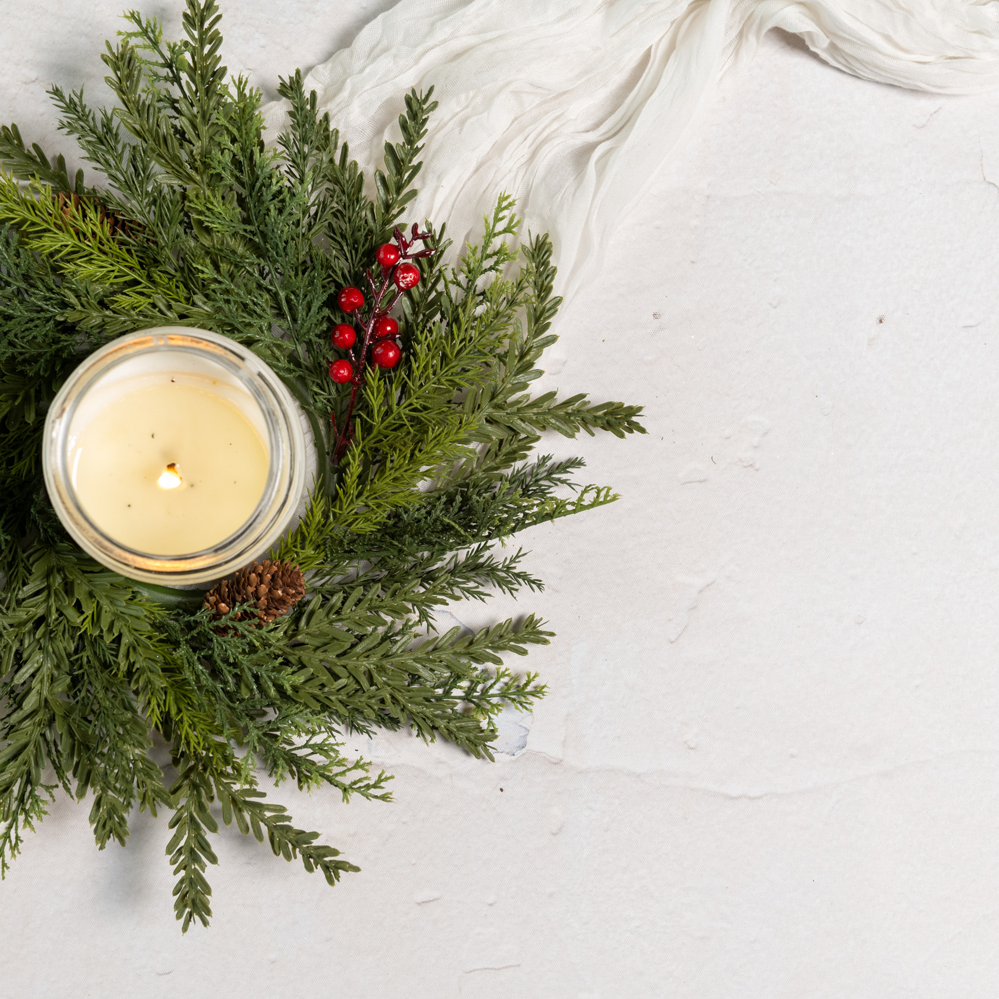 Hemlock & Cedar Candle Ring, 14"