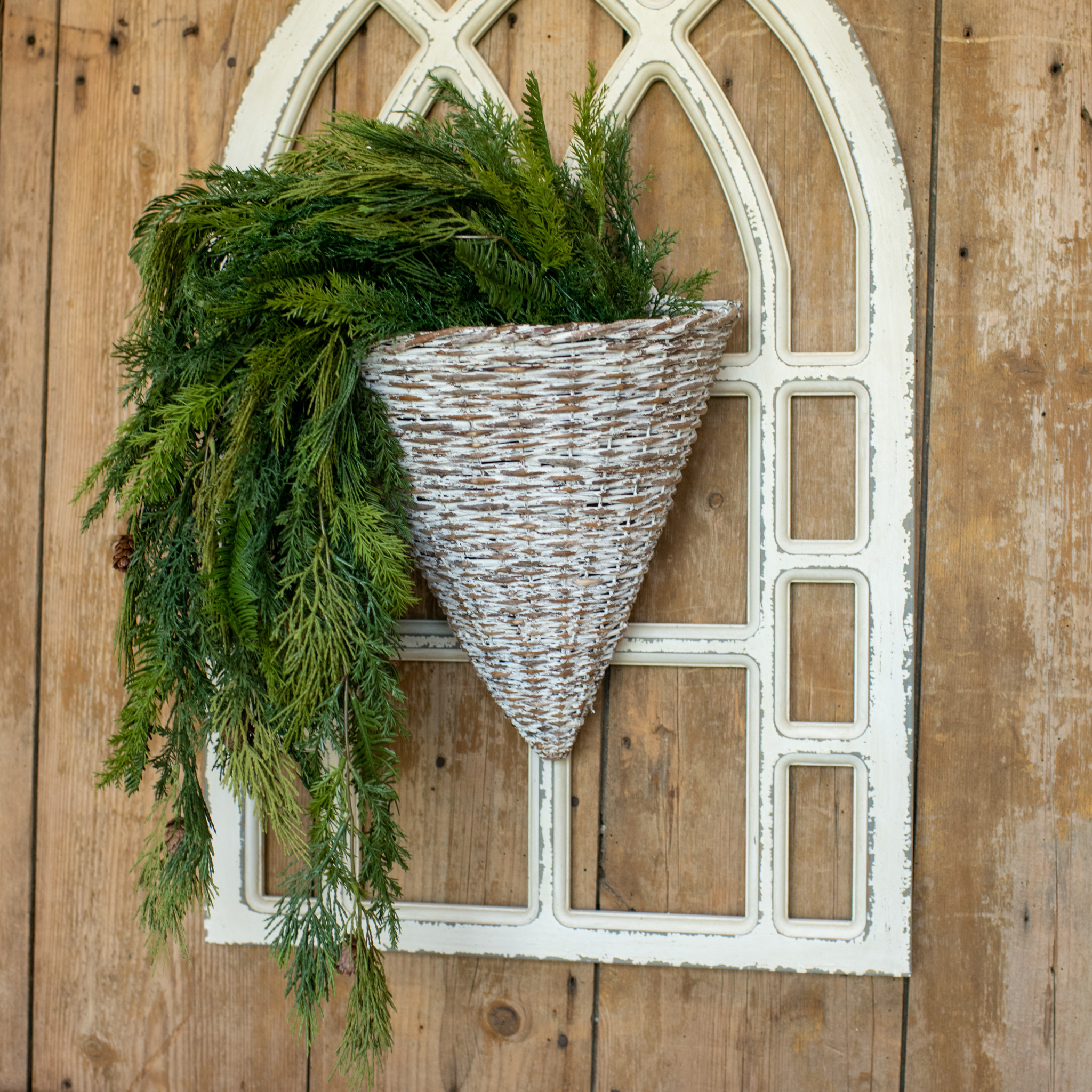 Cedar & Hemlock Hanging Vine, 35", photo 2 of 6