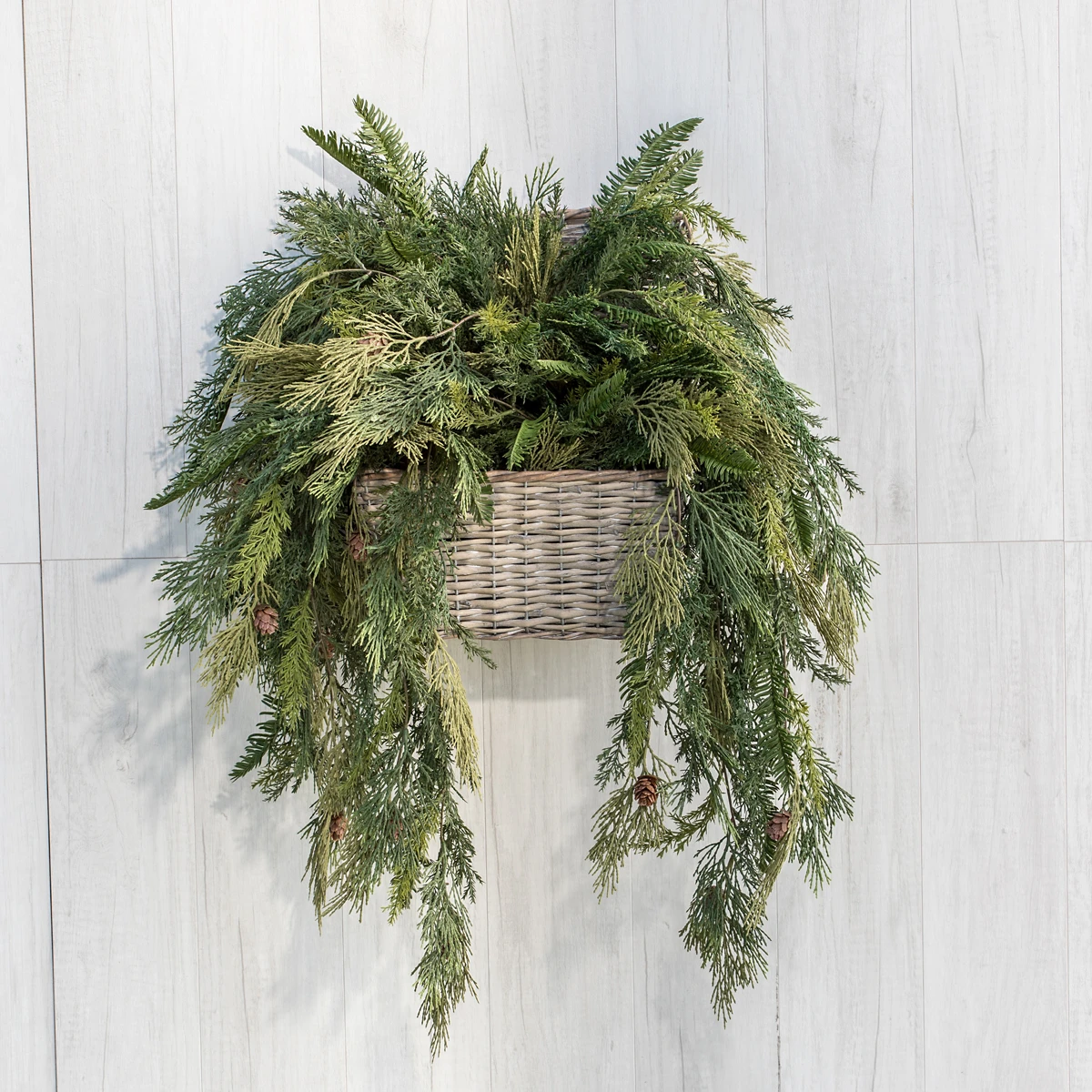 Cedar & Hemlock Hanging Vine, 35", photo 4 of 6