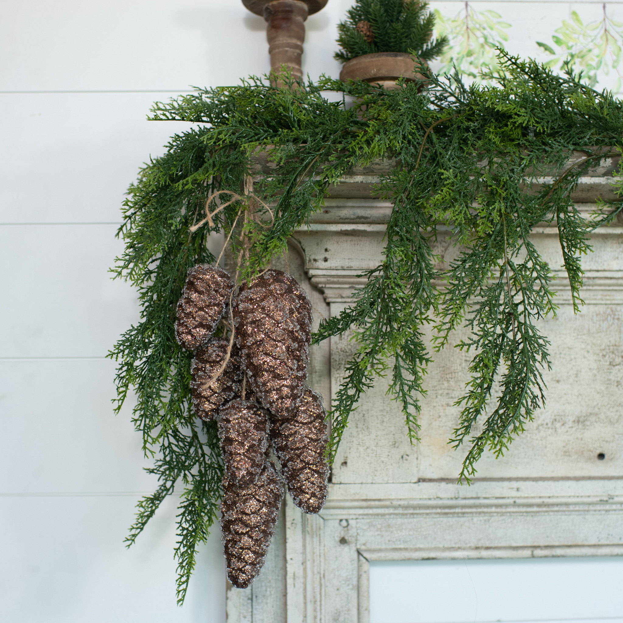 Brown Hanging Pinecones, 20"