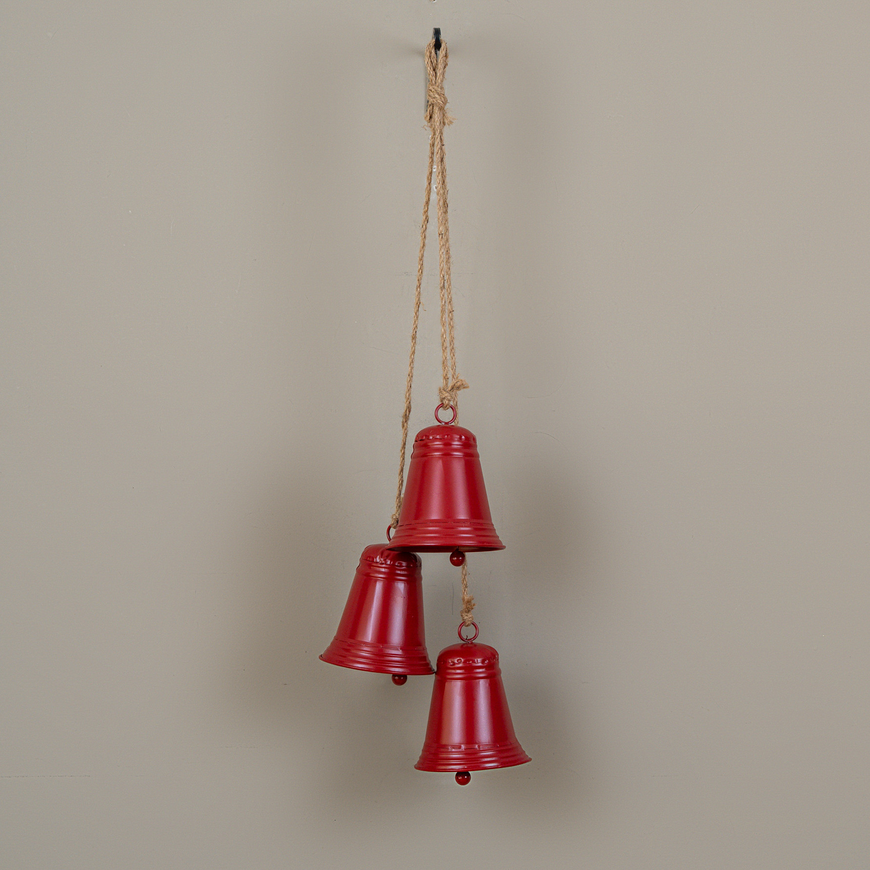 Red Hanging Bells, 29", photo 4 of 4