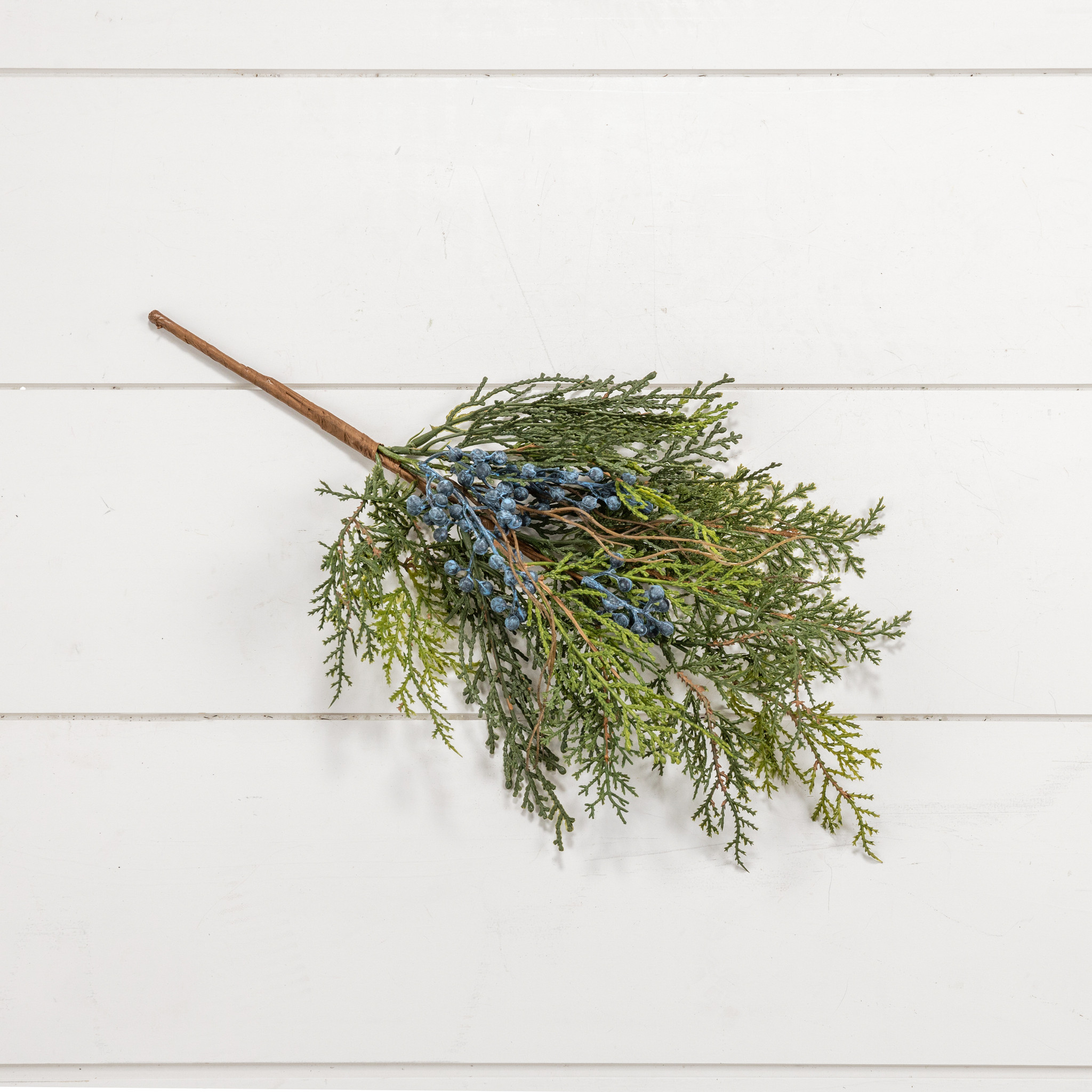 Cedar & Berries Pick, 18", photo 4 of 6